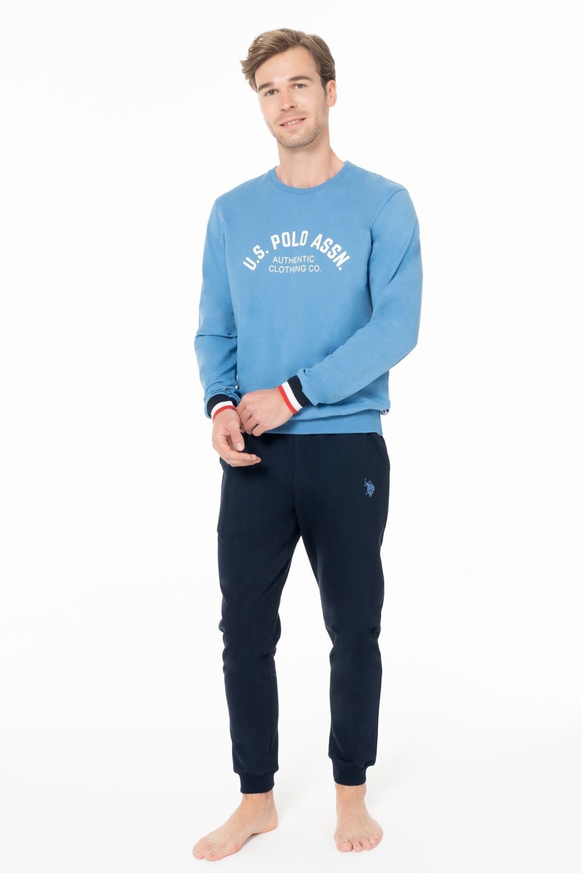 یو اس پولو ست لباس خواب مردانه یقه گرد آستین بلند S26952 دارای لبه بندی و جیب های پارچه ای راحت