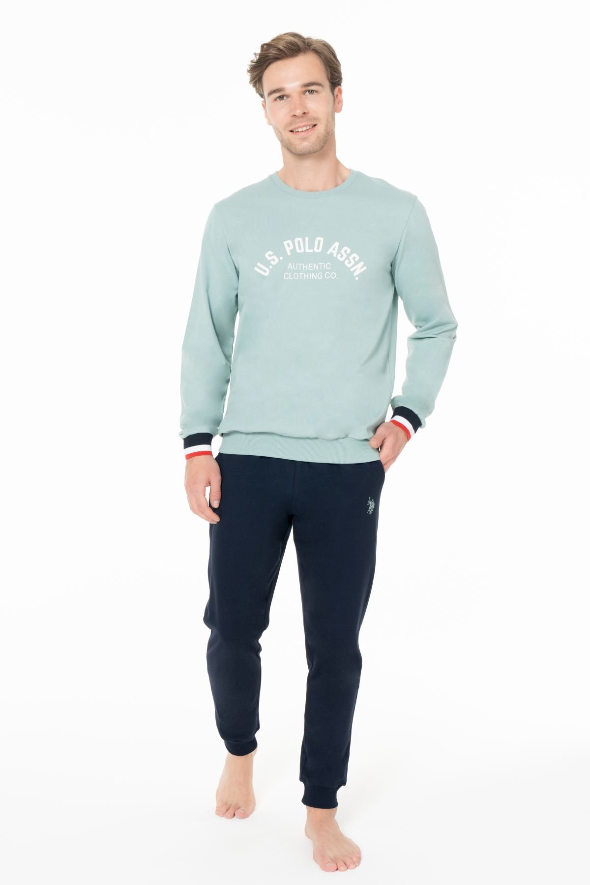 یو اس پولو ست لباس خواب مردانه یقه گرد آستین بلند S26952 دارای لبه بندی و جیب های پارچه ای راحت