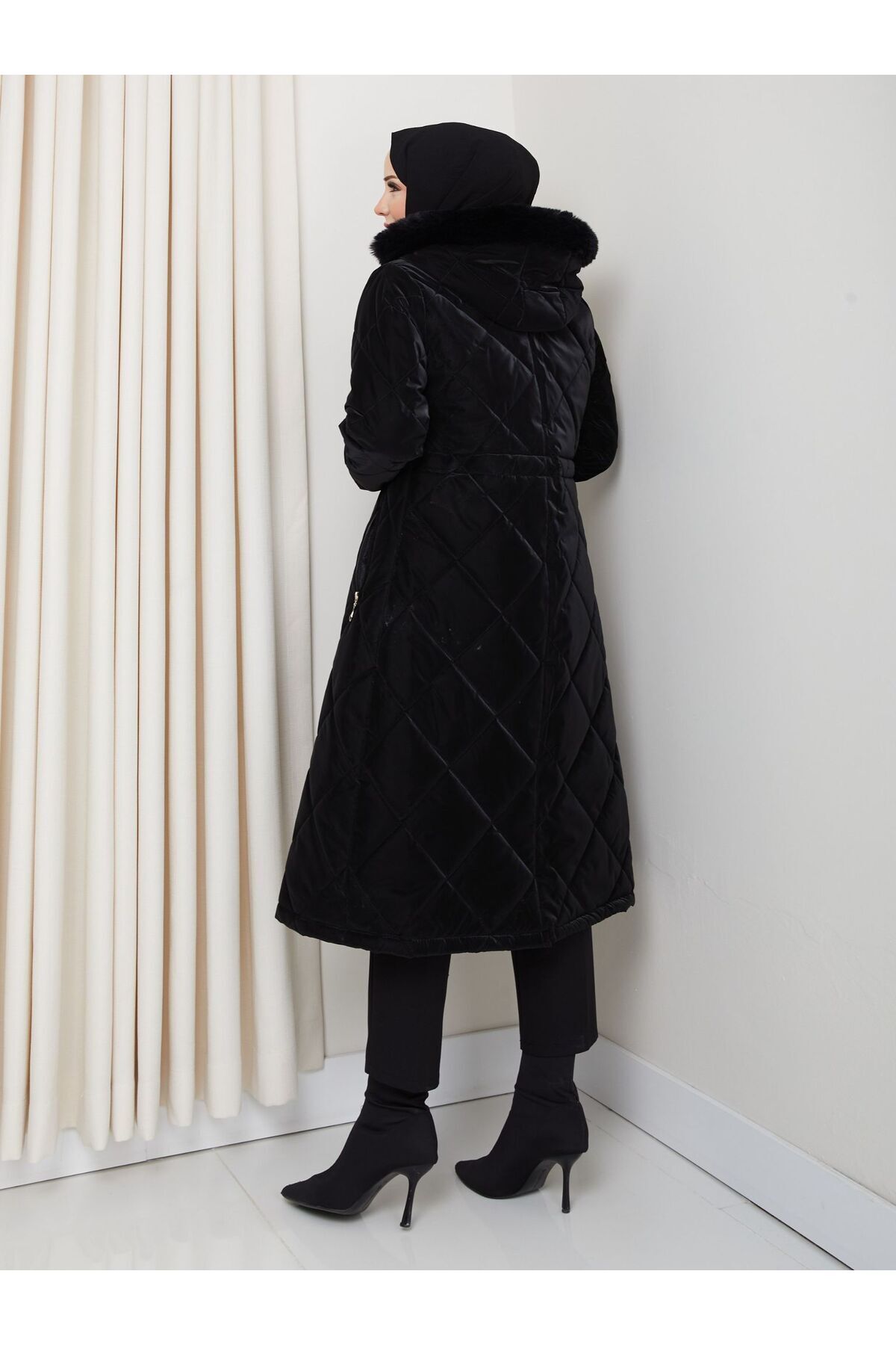 KMKkombin  KADIN GENÇ DOLGULU KOL LASTİKLİ KAPİTONE MONT KABAN 198 - Görsel 3