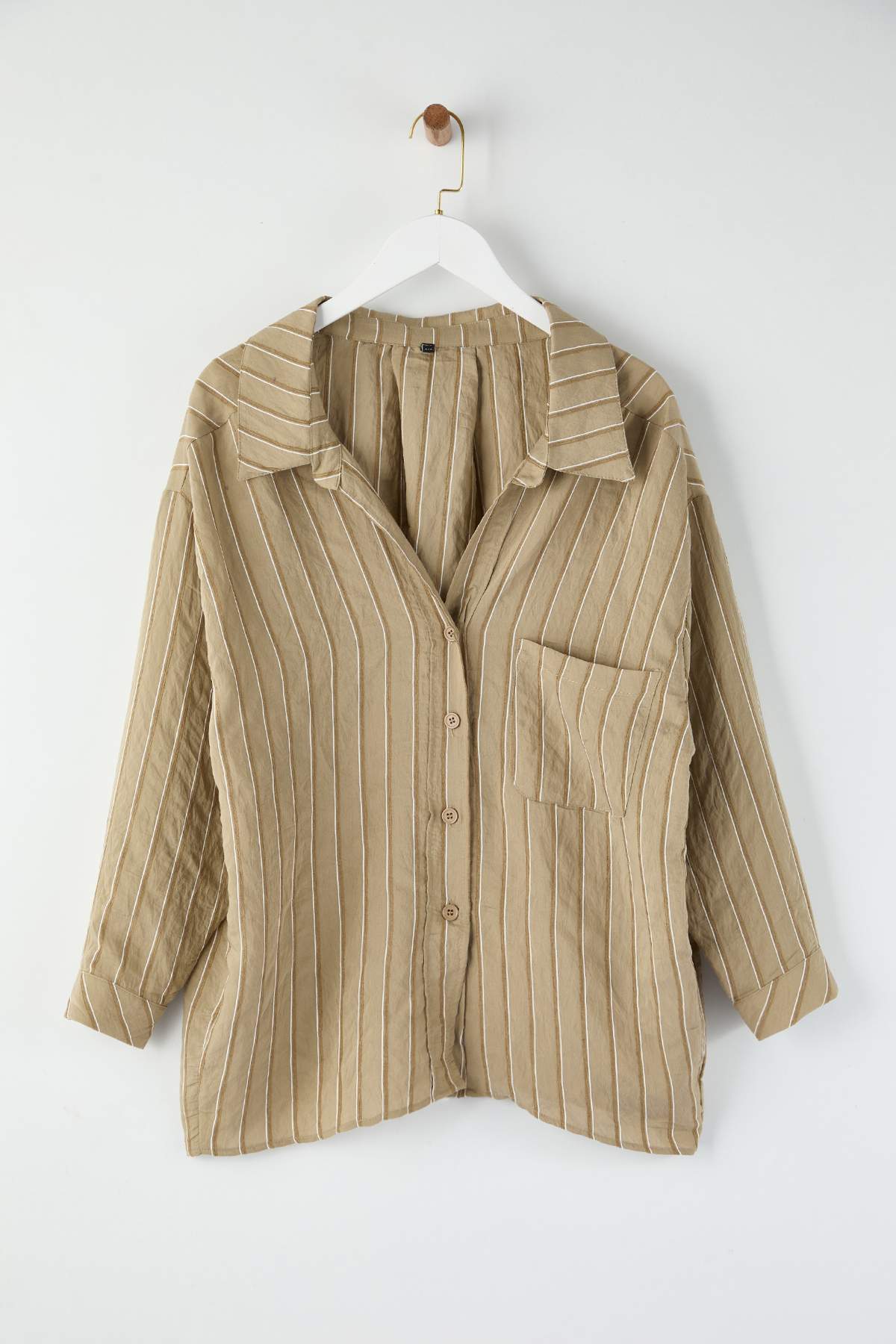 Trendyolmilla  Yeşil Çizgili Oversize/Geniş Kalıp Dokulu Gömlek TWOAW26GO00083 - Görsel 6