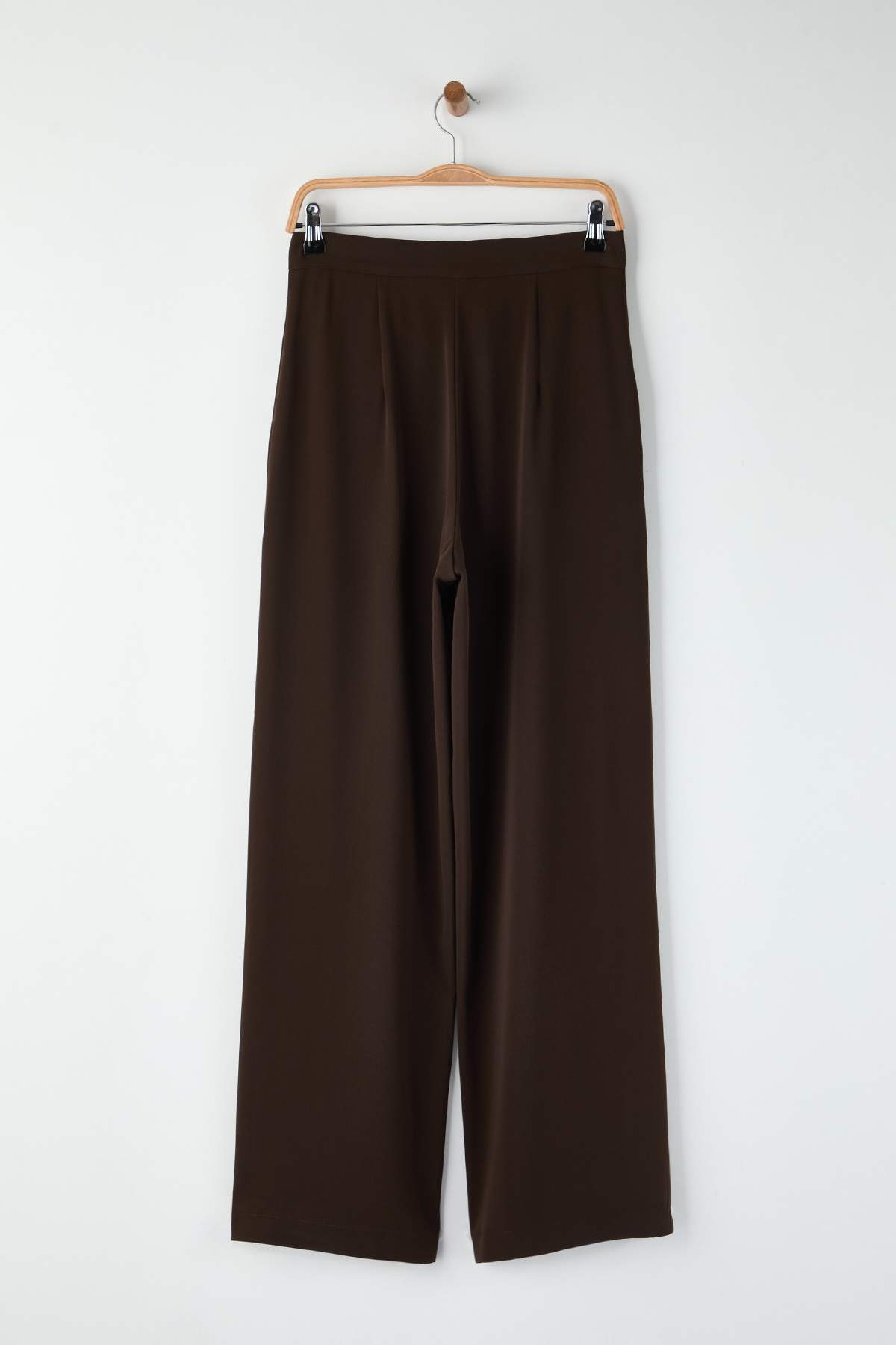 Trendyolmilla  EXCLUSIVE Özel Koleksiyon Dökümlü Kahverengi Nervürlü Wide Leg/Geniş Paça Pantolon TWOAW26PL00118 - Görsel 8