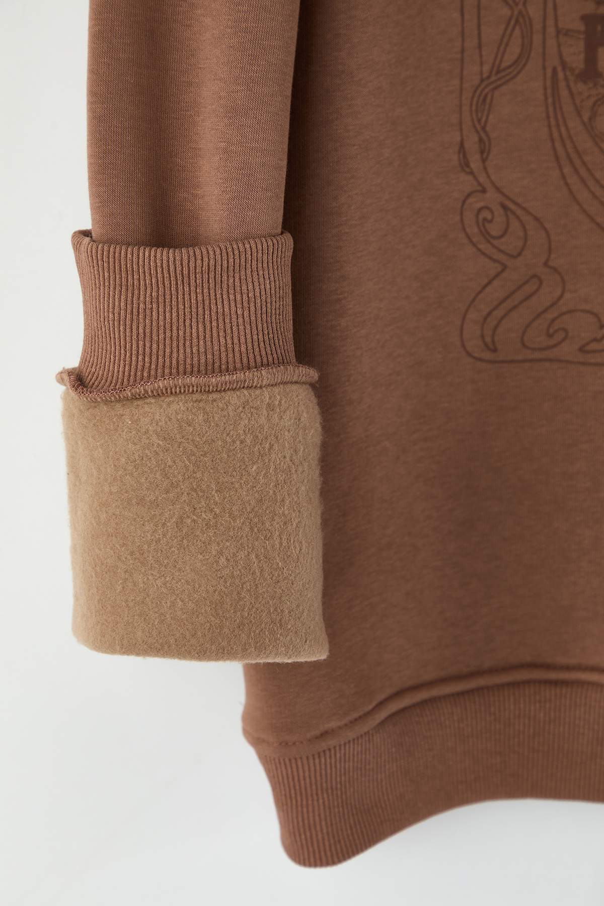 Trendyolmilla  Kahverengi Regular /Normal Kesim Sırt Baskılı Sweatshirt TMNAW20SW0163 - Görsel 7