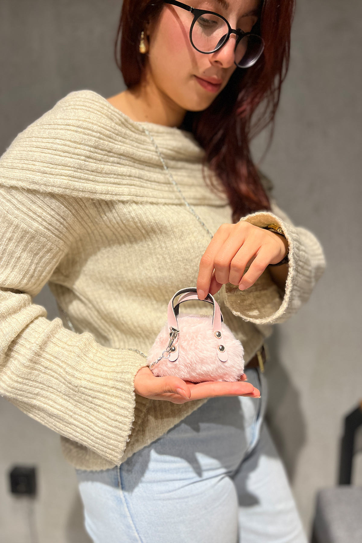 torime  Kadın Pembe Peluş Mini Boy Zincir Askılı Omuz Çantası - Görsel 5