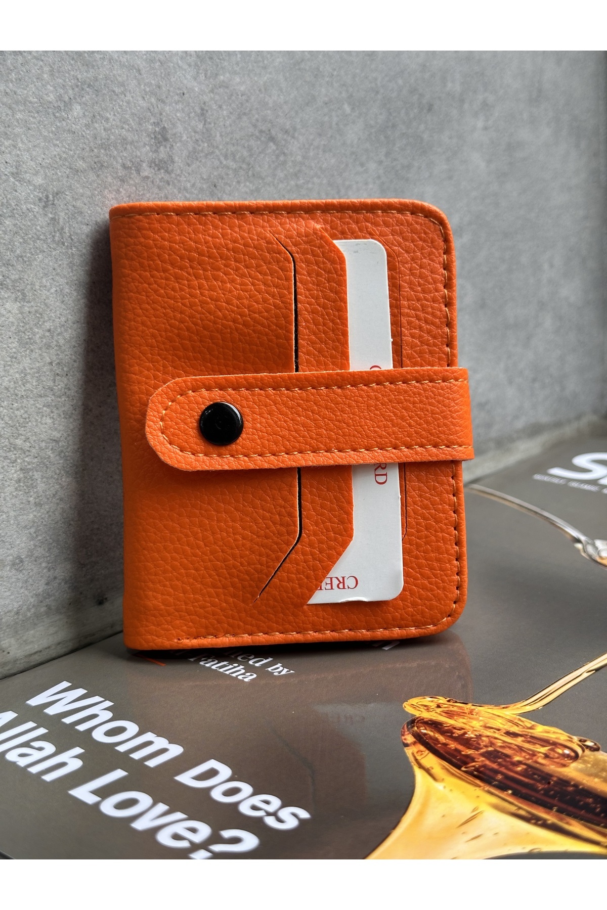 TANIS Ufak Ince Kağıt Paralı 18 Adet Kart Yeri 8/10 Boyutuyla