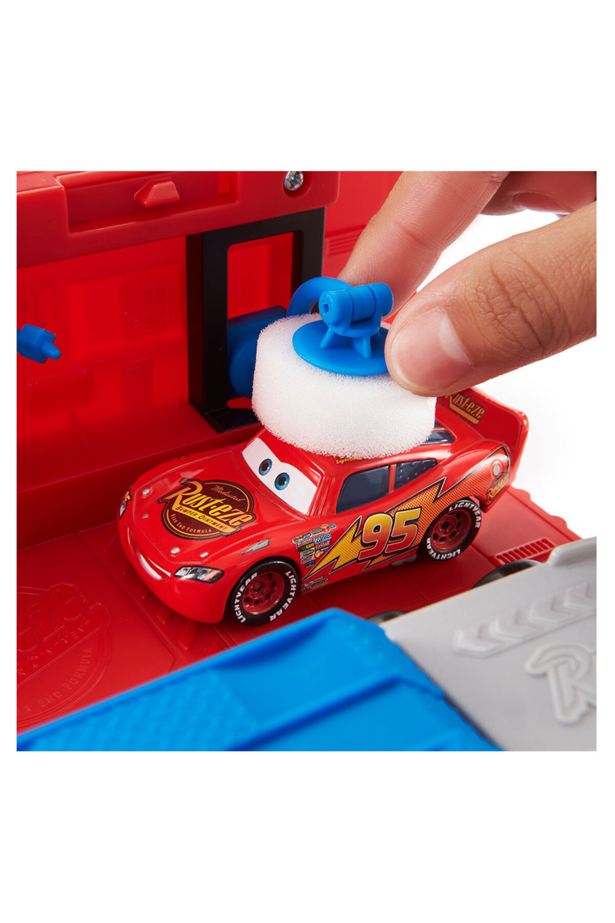 DİSNEY Cars Dönüştürülebilir Mack Oyun Seti HDC75 fotoğrafı 7 (önizleme)