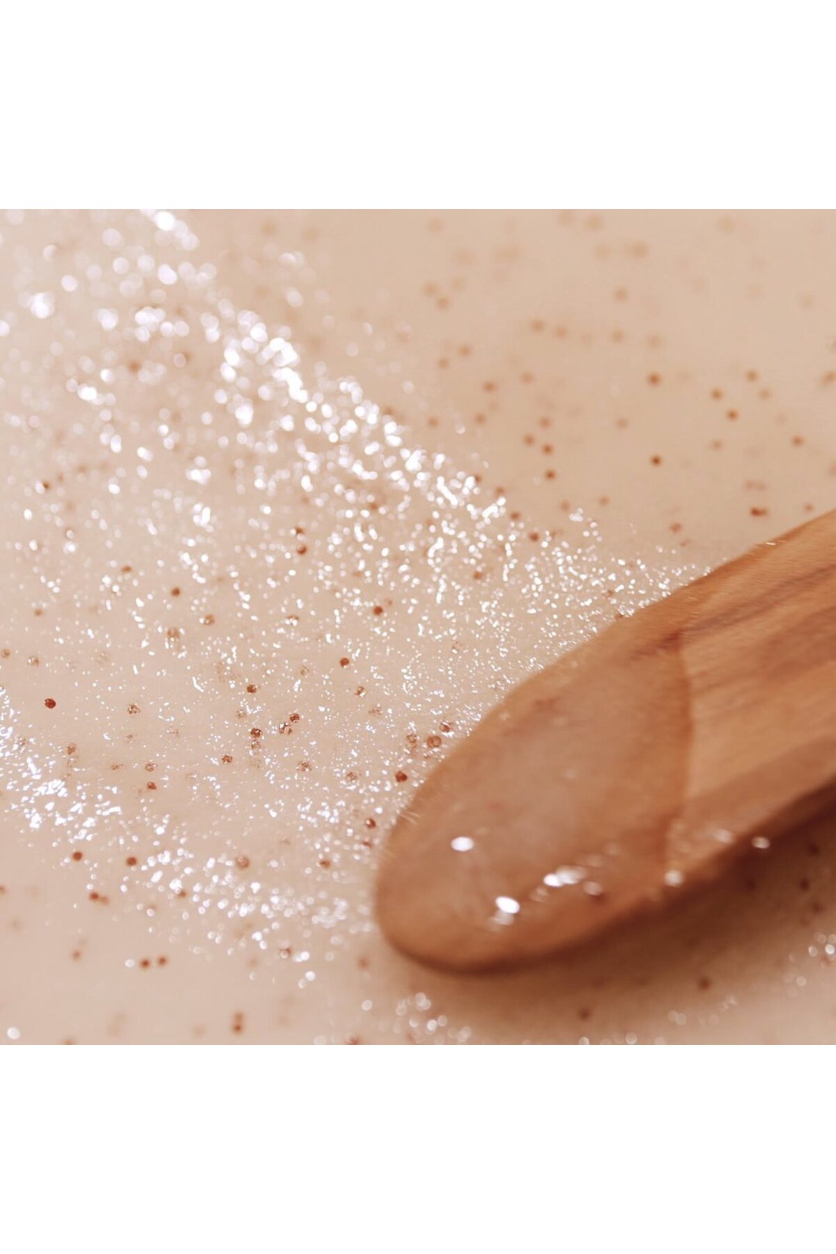 Sugar Body Scrub White Musk - Beyaz Misk Kokulu Şekerli Vücut Peelingi 500g — BG500GBSCRBWHTMSK — تصویر 5 از 5