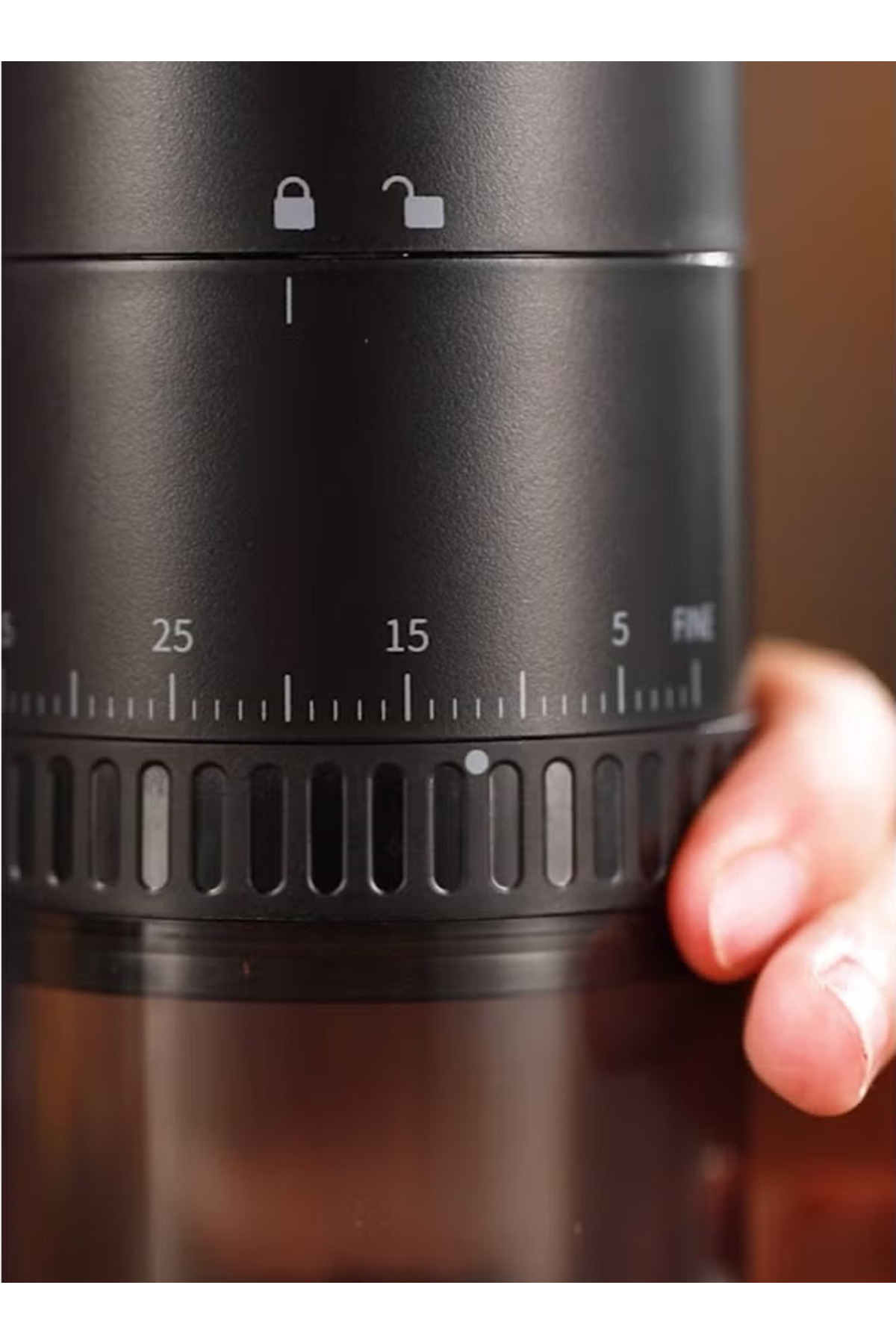 مطحنة قهوة كهربائية محمولة قابلة للشحن أسود USB C...