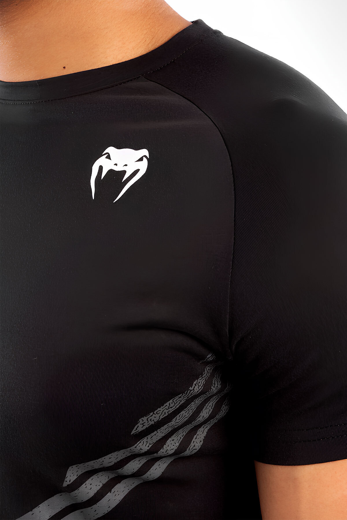 تيشيرت UFC x Venum Premium Compression باللون الأس...