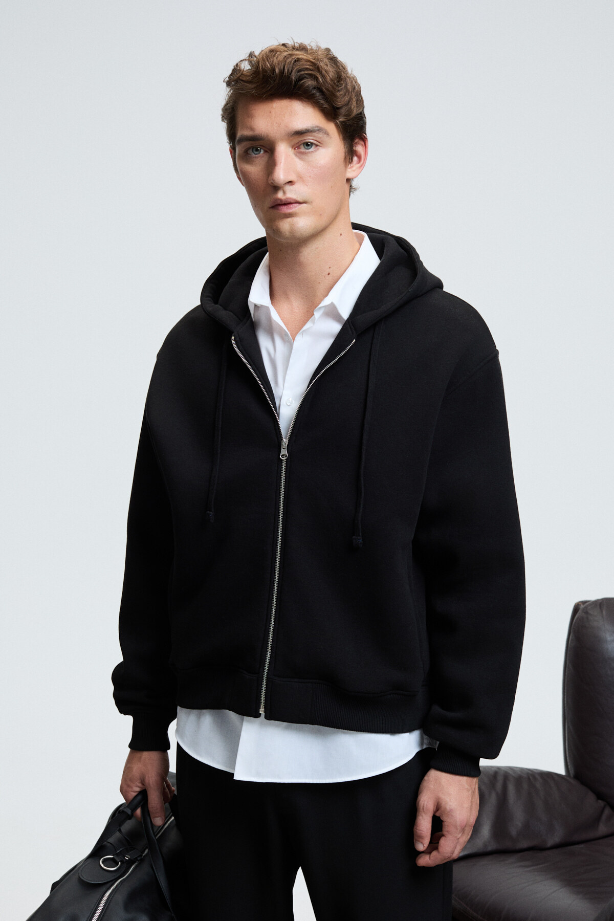 GRIMELANGE  ASHBY Erkek Kapüşonlu Fermuarlı Cepli Kordonlu Regular Fit Siyah Sweatshirt - Görsel 2