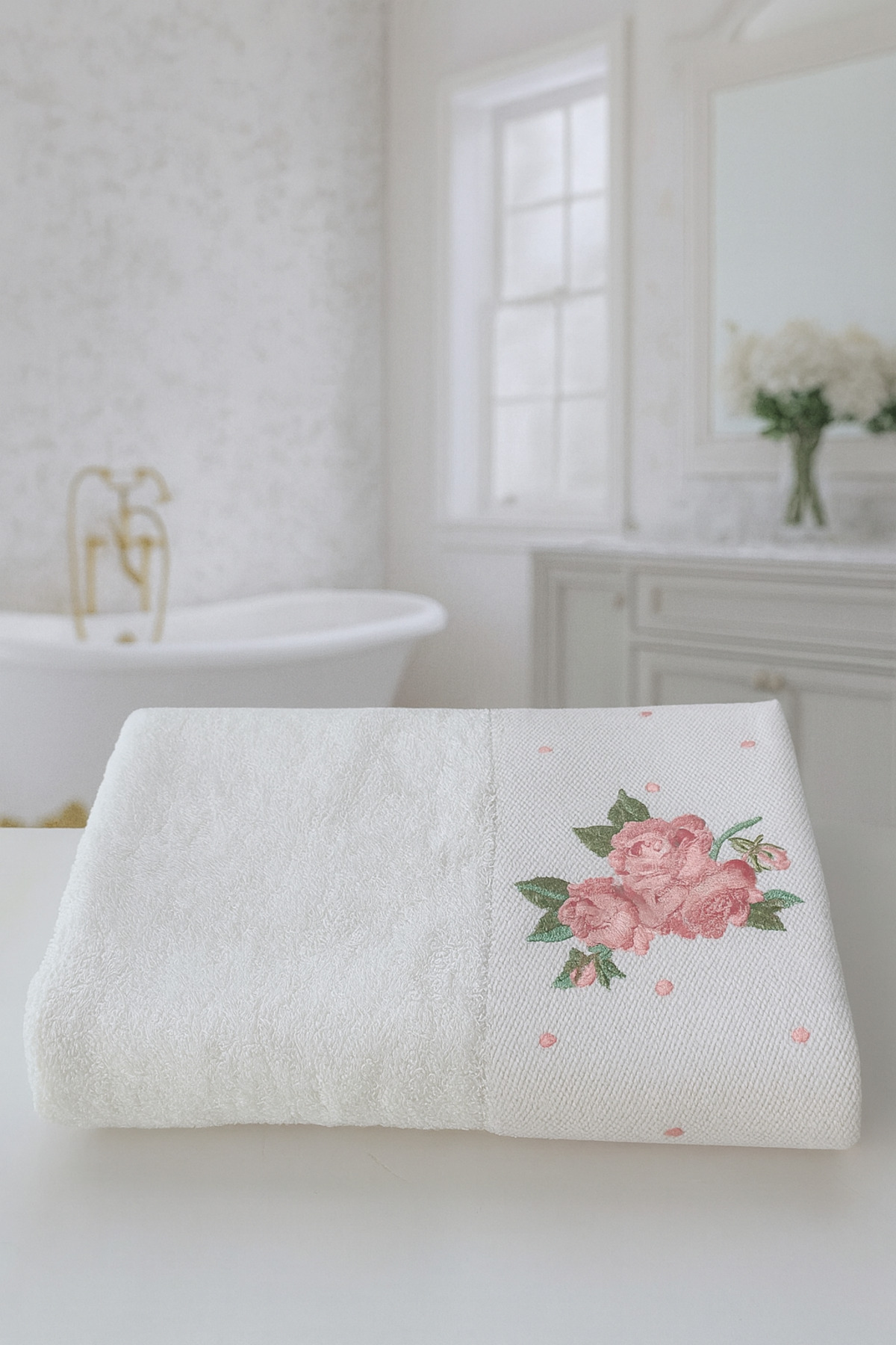 BAMBOO EMBROIDERED ROSE TOWEL 50X90CM