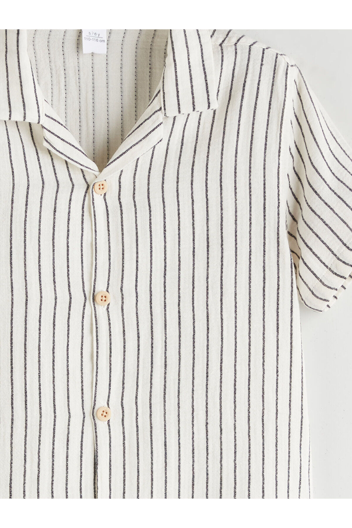 LC Waikiki Özmarka Yeni Sezon Resort Yaka Kısa Kollu Çizgili Erkek Bebek Gömlek fotoğrafı 3 (önizleme)