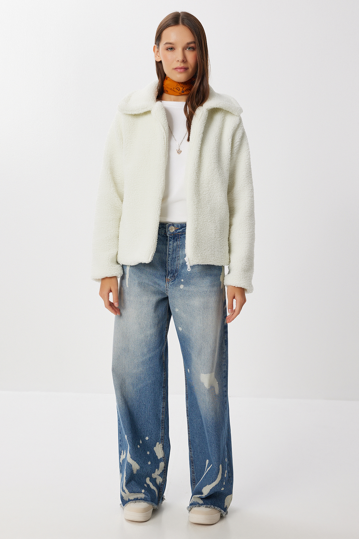 Lovelyİstanbul  Polo Yaka Fermuarlı Peluş Mont LCI0042 EKRU - Görsel 4