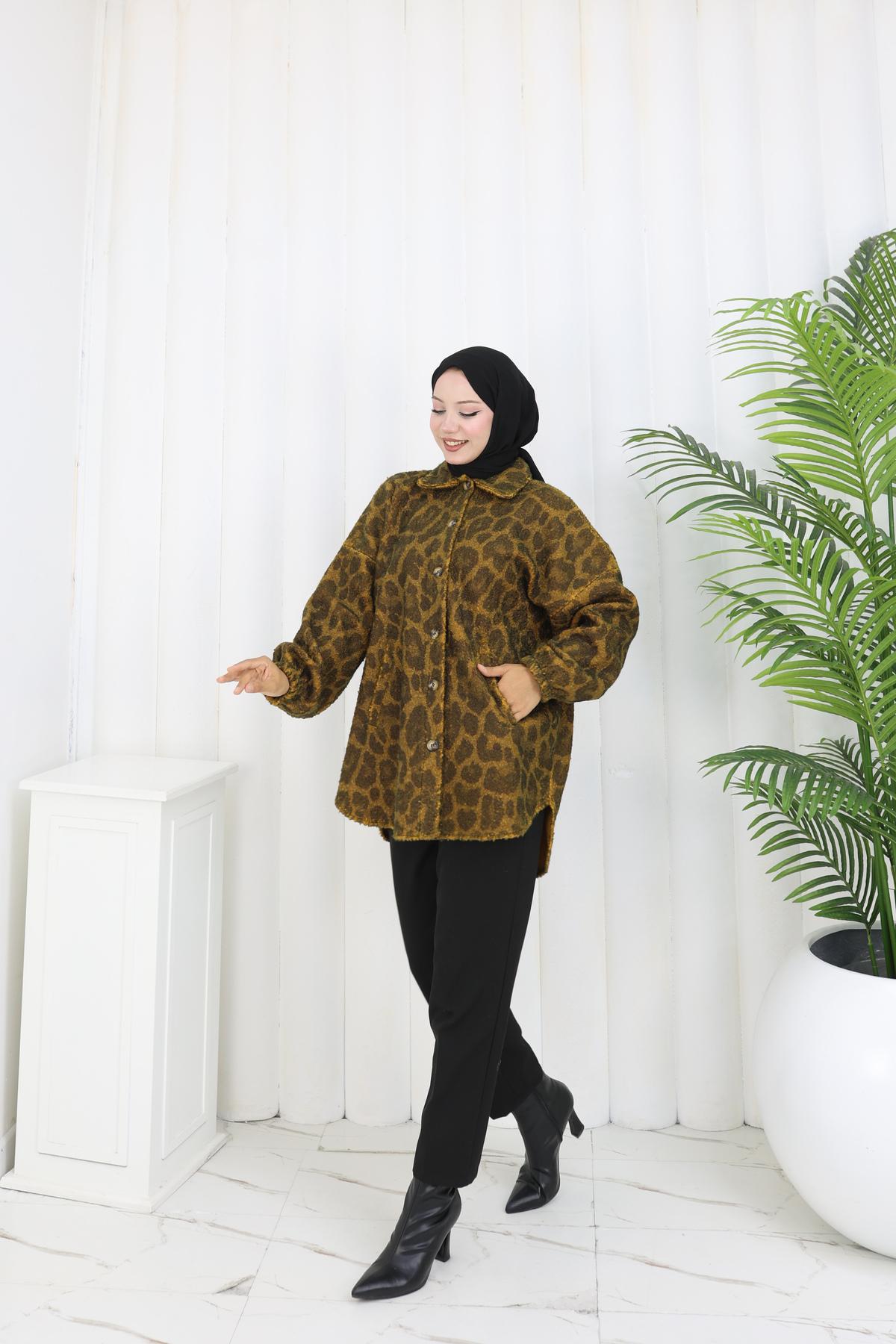 POM POM BOUQUET FABRIC STANDARD SIZE SHIRT JACKET