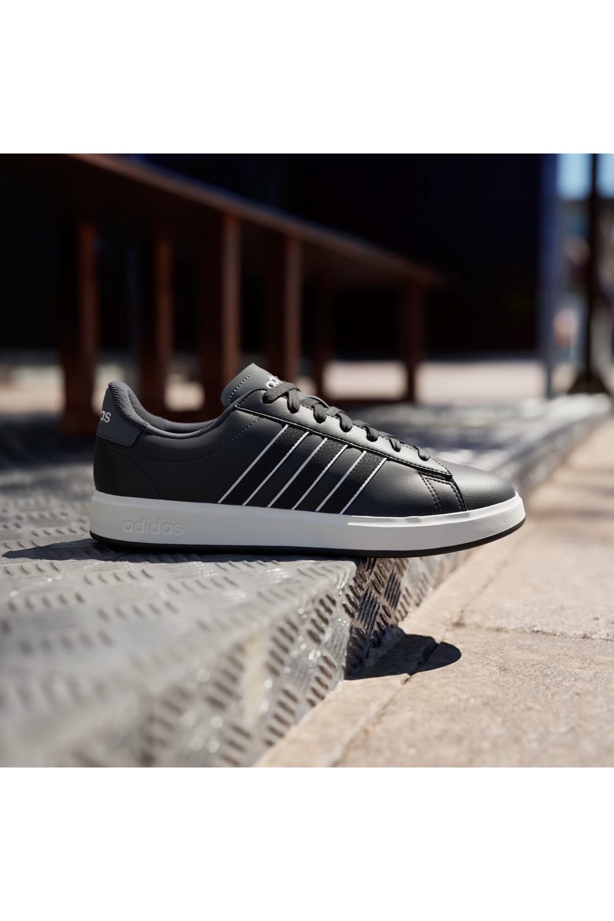 آدیداس کفش ورزشی مردانه گرند کورت ۲.۰ مدل JS1739