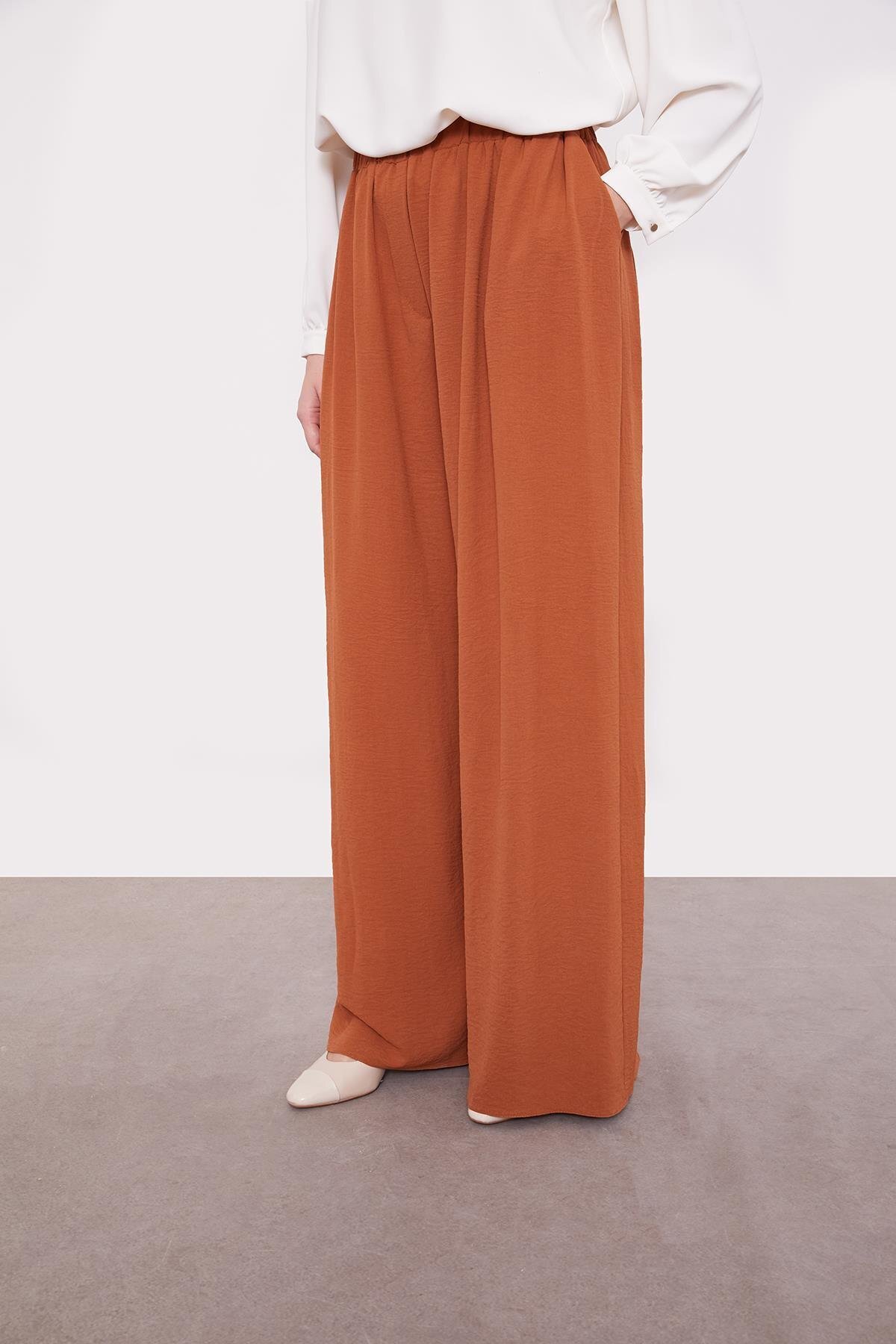 Levidor Tarçın Bol Paça Aerobin Pantolon