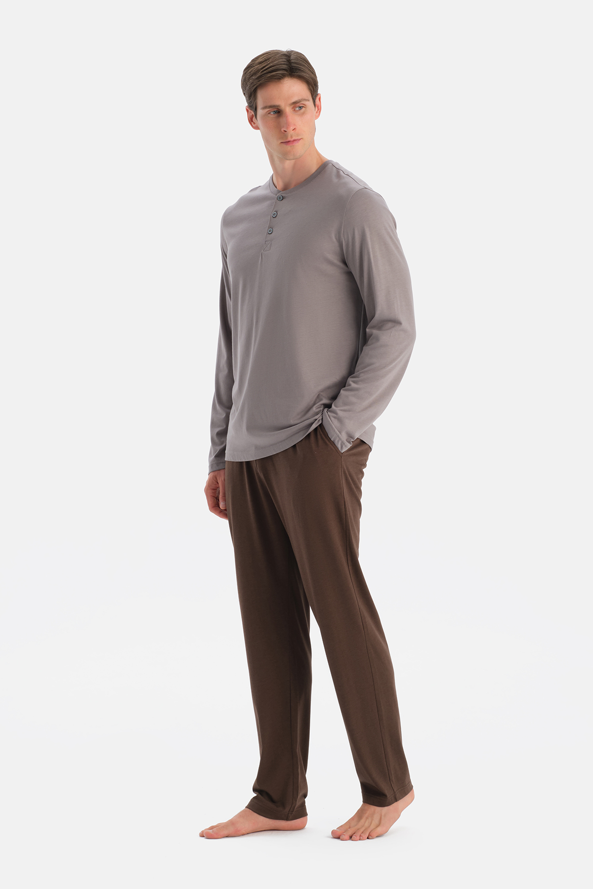 Eros  Gri Uzun Kollu Patlı Tişört Pantolon Takım - Görsel 3