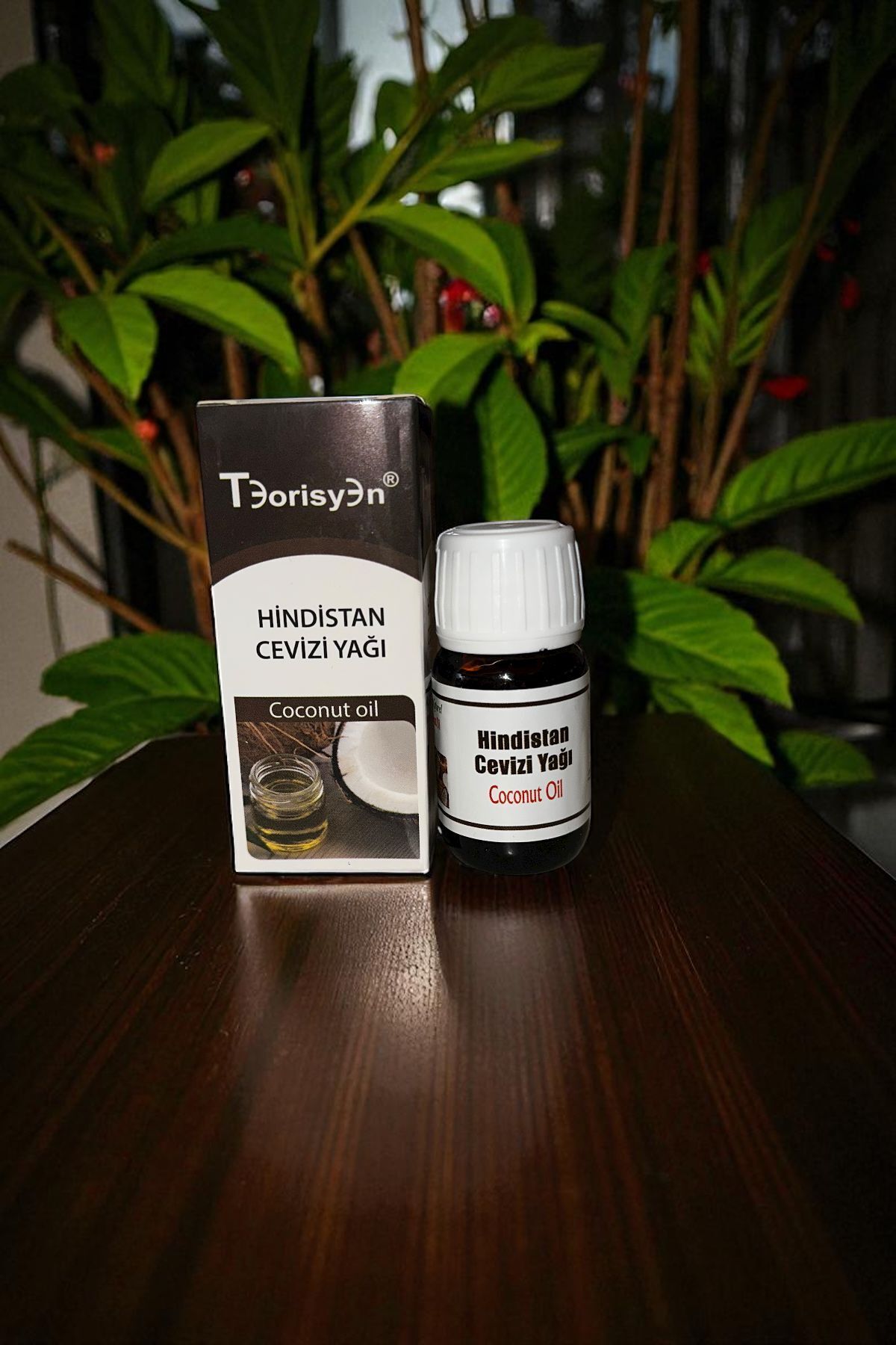 Teorisyen Hindistan Cevizi Yağı Şurup %100 Doğal İçerik Katkı Maddesi İçermez 20ML