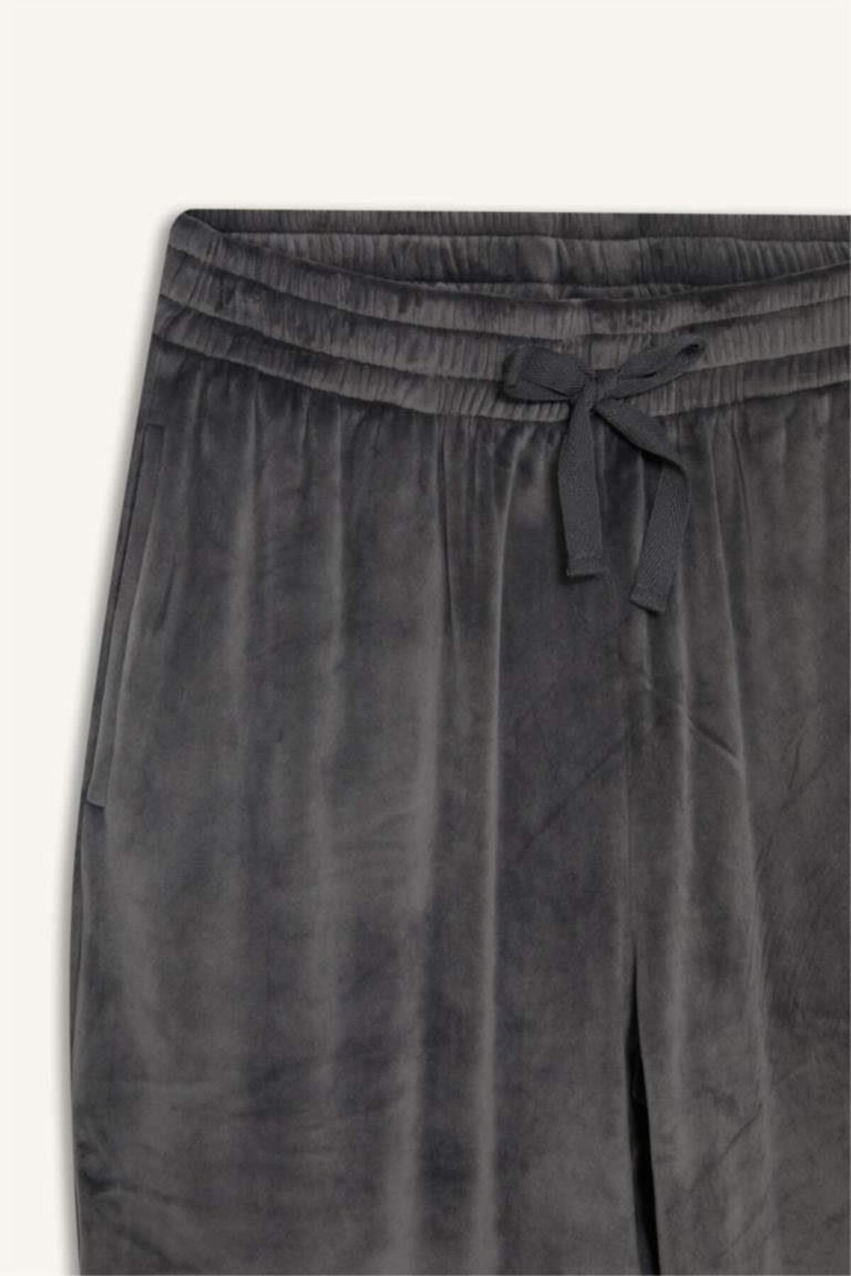 DeFacto Ultra Yumuşak Regular Fit Cepli Kadife Pijama Altı F4672AX25WN görsel 8