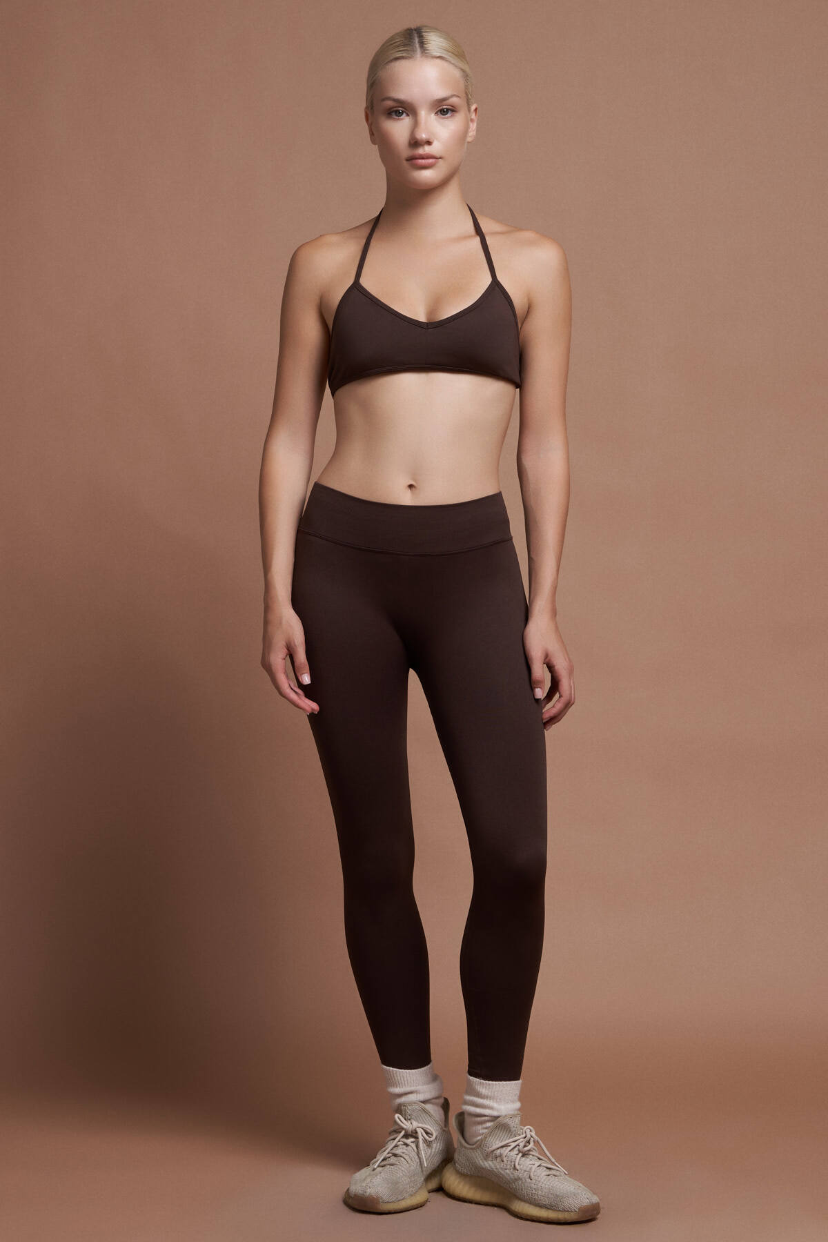 SESEH Terra Acı Kahve Seamless Dikişsiz Scrunch Toparlayıcı Spor Tayt görsel 4