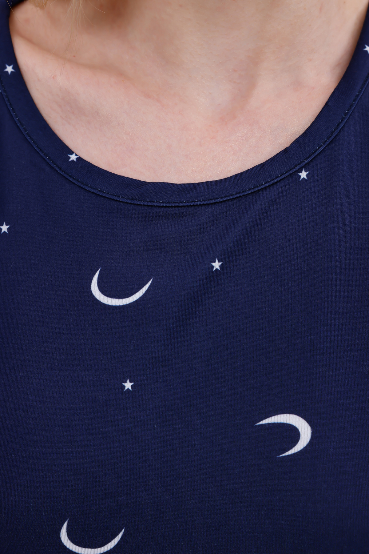 Arvin Pijama Γυναικείο σετ πιτζάμες με μακρυμάνικο πλεκτό μαλακό υφή με στάμπα με φεγγάρι και αστέρια σε μπλε ναυτικό