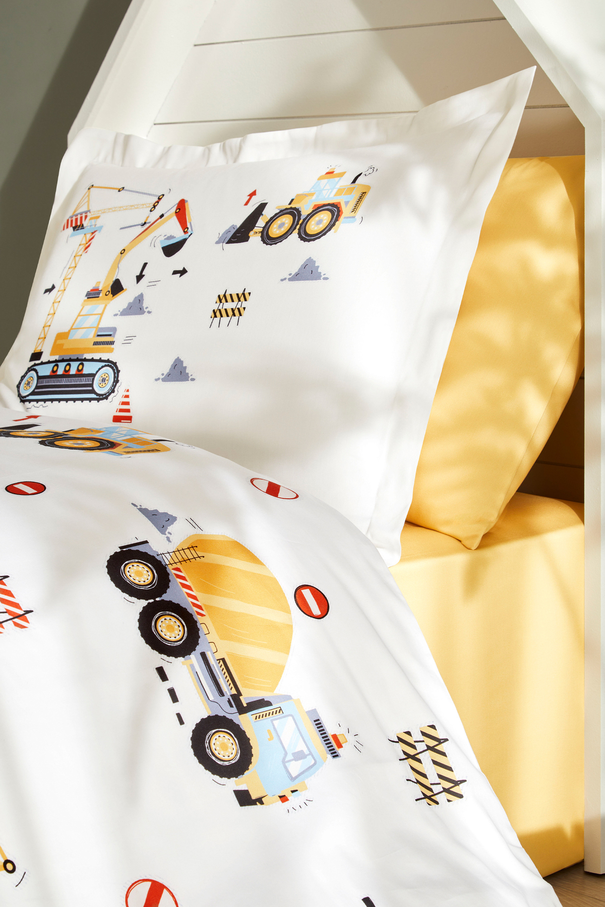 Özdilek Builder Tek Kişilik Lastikli Çarşaf Nevresim Takımı fotoğrafı 3 (önizleme)