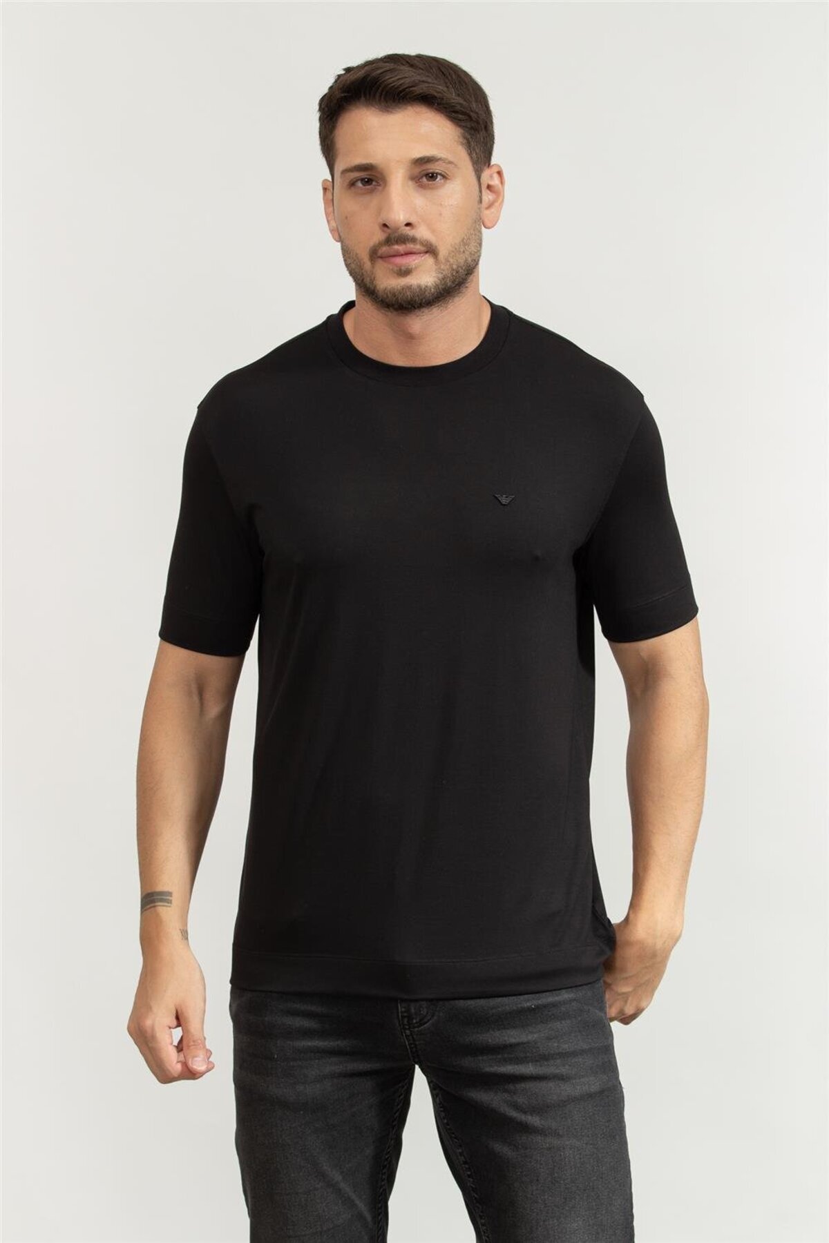 امپوریو آرمانی تی‌شرت یقه گرد مردانه