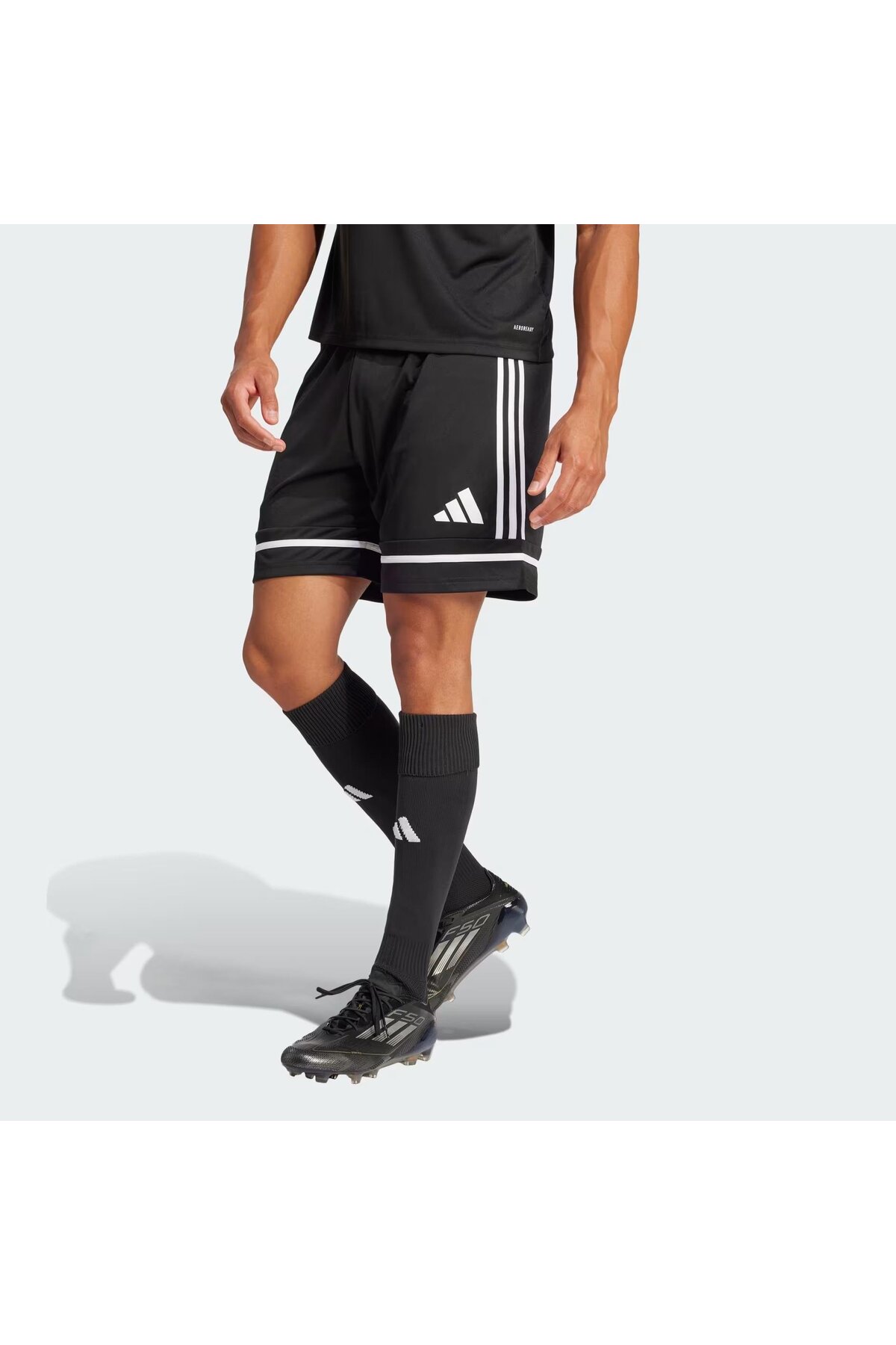 شورت ورزشیمردانهadidasمشکی