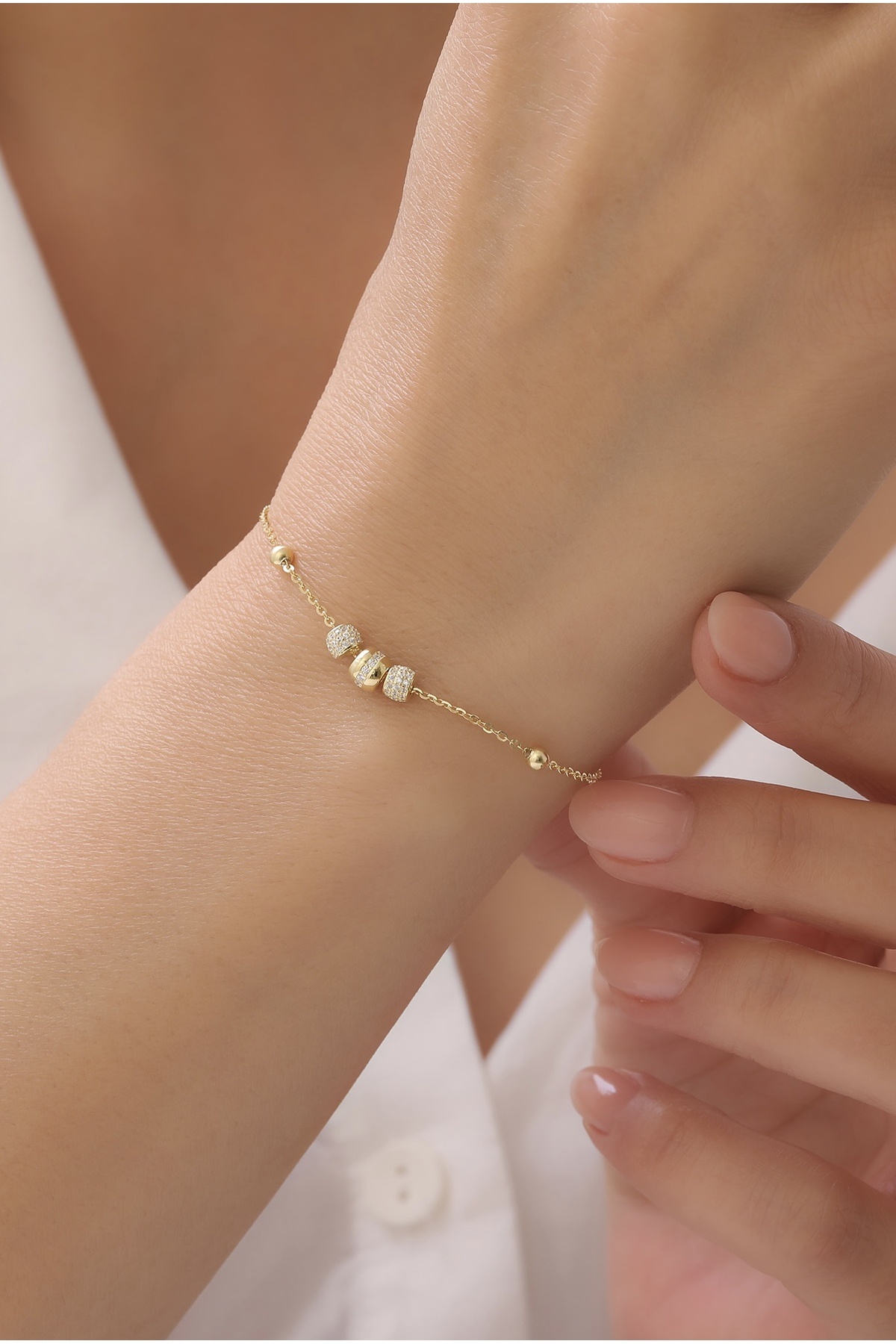 nuun silver 925 Ayar Gümüş Zirkon Taşlı Gold Kaplama Dorika Toplu Bileklik