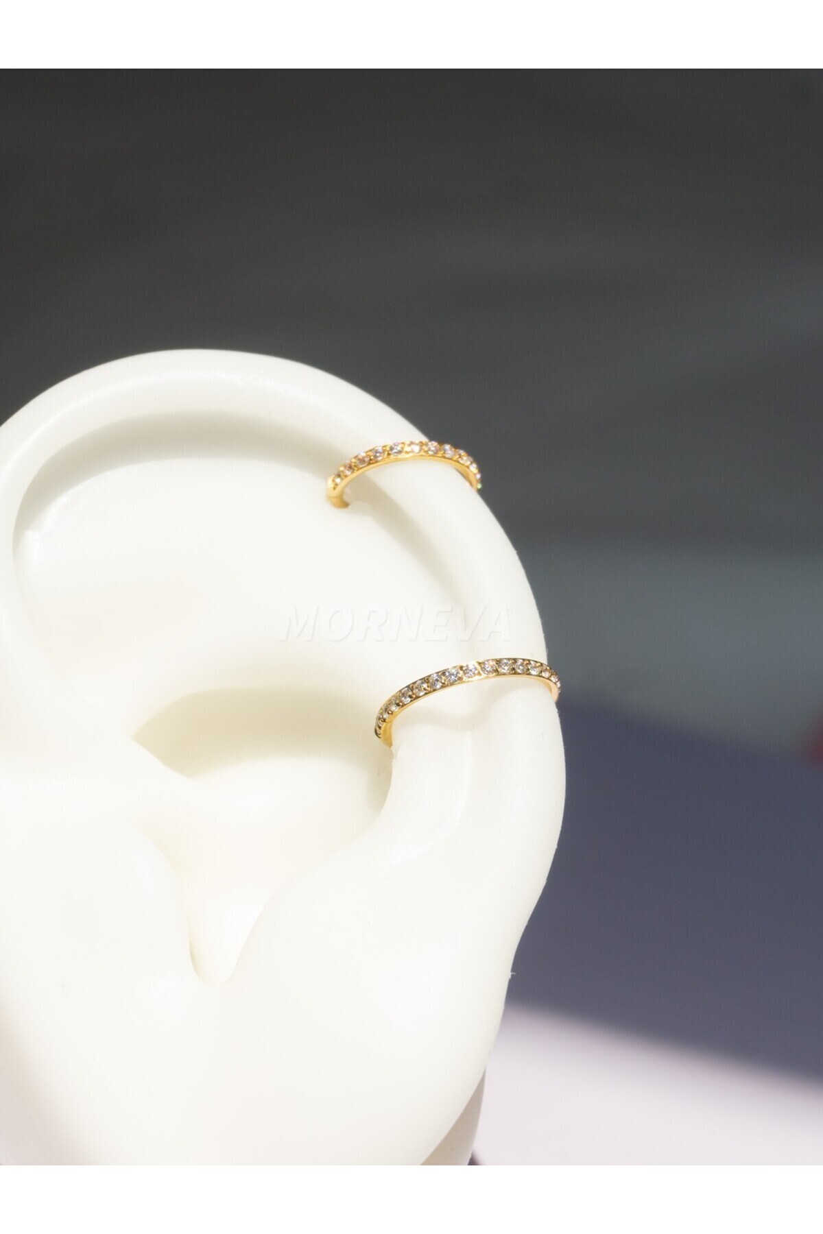 MORNEVA Cerrahi Çelik Tam Tur Taşlı Halka Helix Conch Piercingi (1 Adet) görsel 4