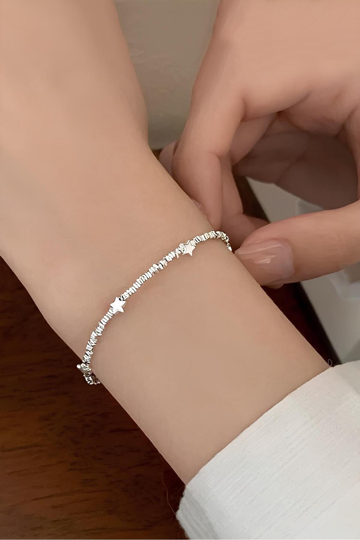 The Collection Minimal Tasarım Yıldız Figürlü Bileklik Pinterest Parlak Taş Princess Bileklik görsel 3