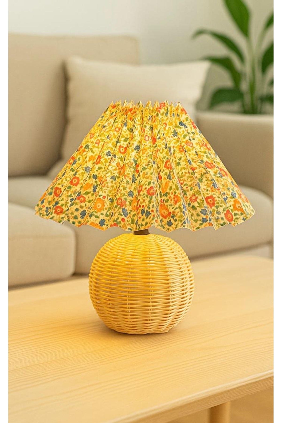 burenze Modern Abajur Pileli Çiçek Desenli Abajur Hasır Gövde Masa Lambası