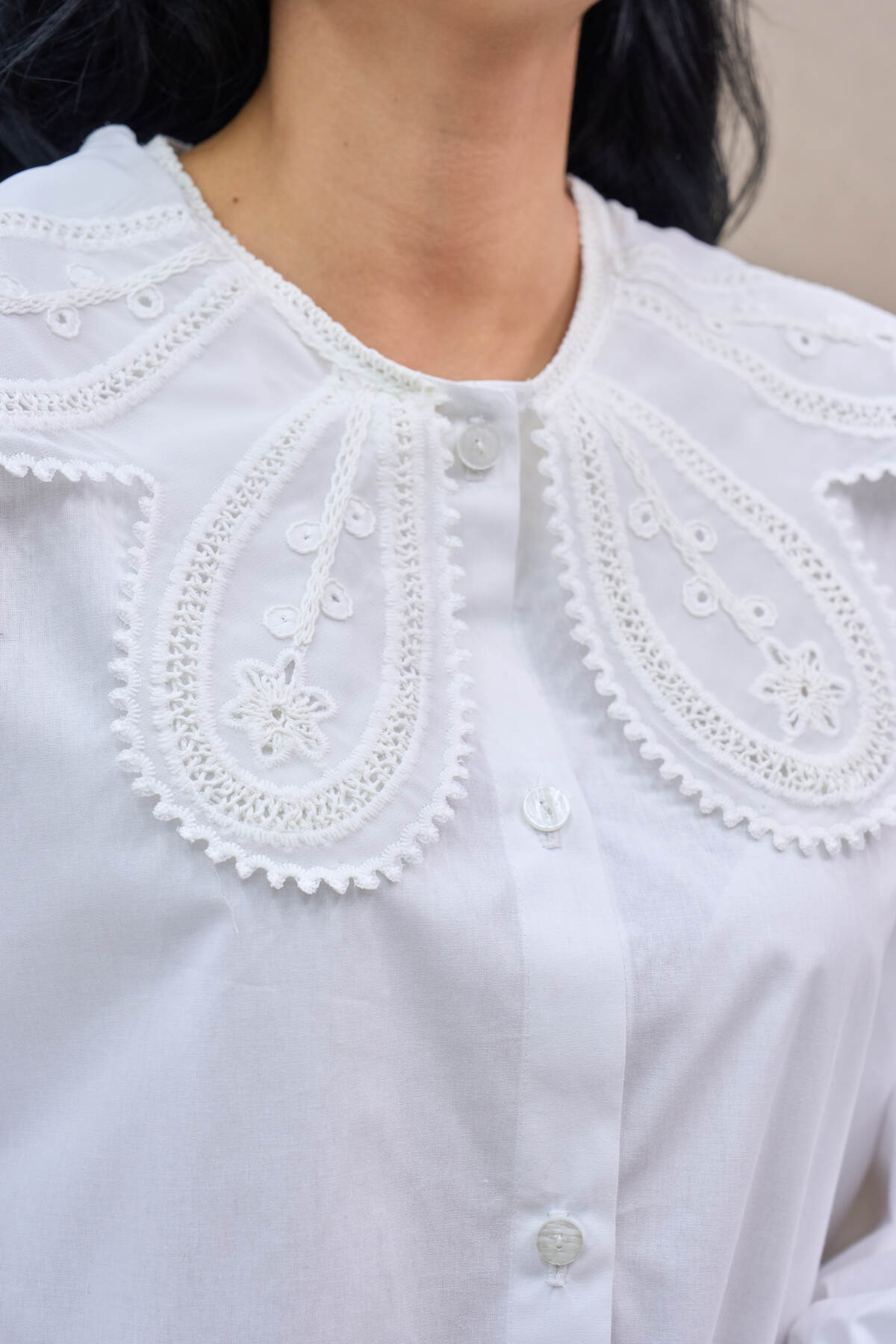 KÜÇÜĞÜM BUTİK  Fisto Yakalı Beyaz Poplin Gömlek - Görsel 5