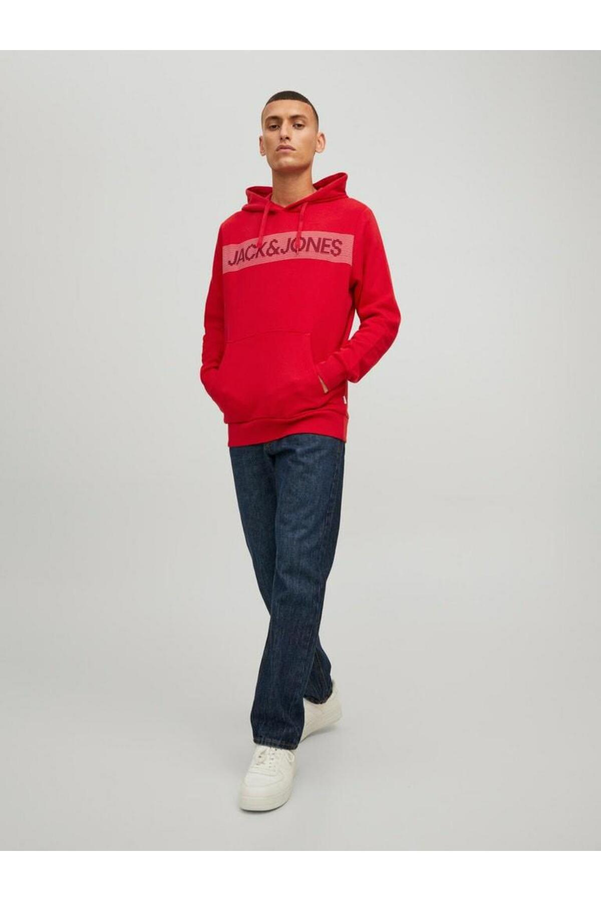 سویشرت مردانه جک جونز طرح لوگو کد ۱۲۱۵۲۸۴۰ جک اند جونز سویشرت Jack & Jones