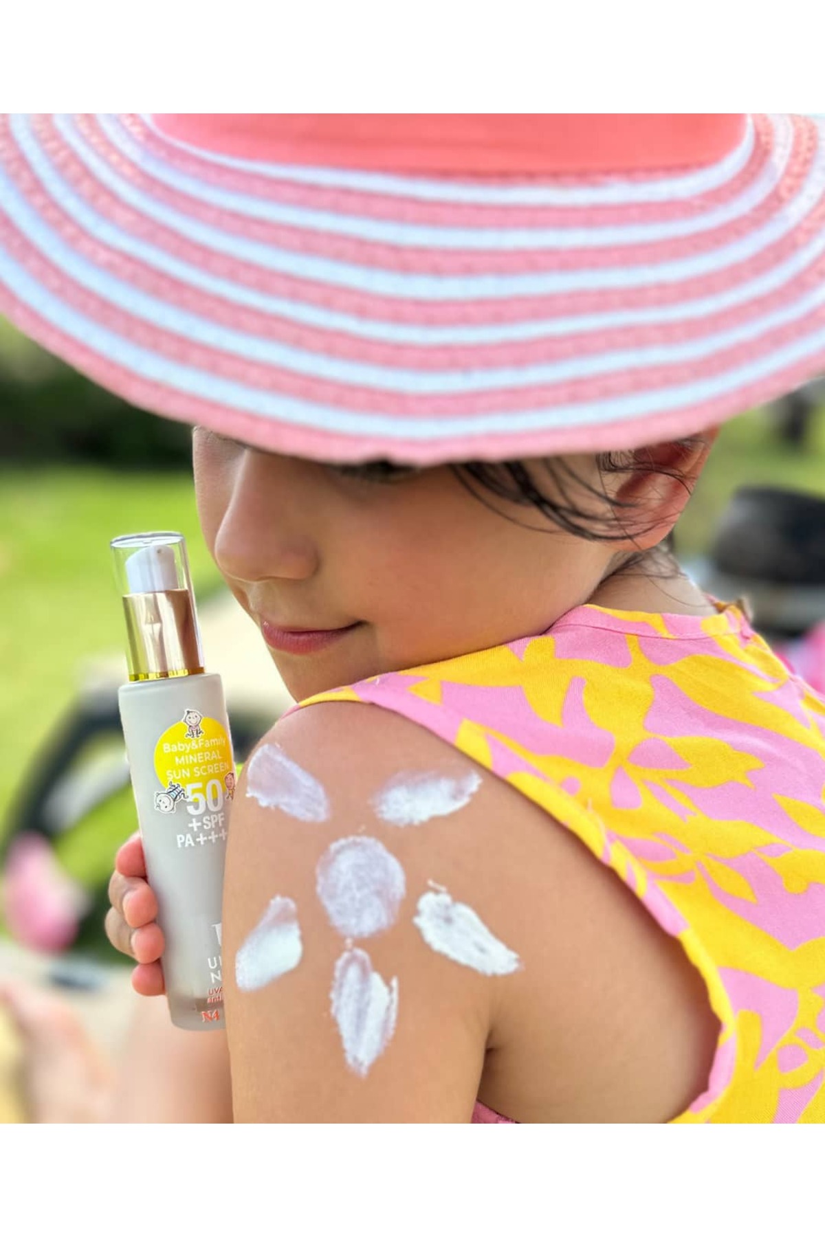 BABY AND FAMILY MINERAL SUN SCREEN 50+SPF / Güneş Kremi — baby-and-family-mineral-sun-screen-50spf — تصویر 2 از 8