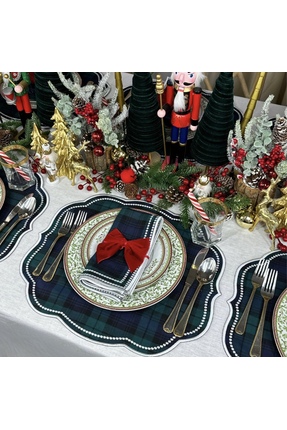 Table Alp Lüks Amerikan Servis Peçete Seti – Ekoseli Beyaz Nakışlı Noel Tasar...