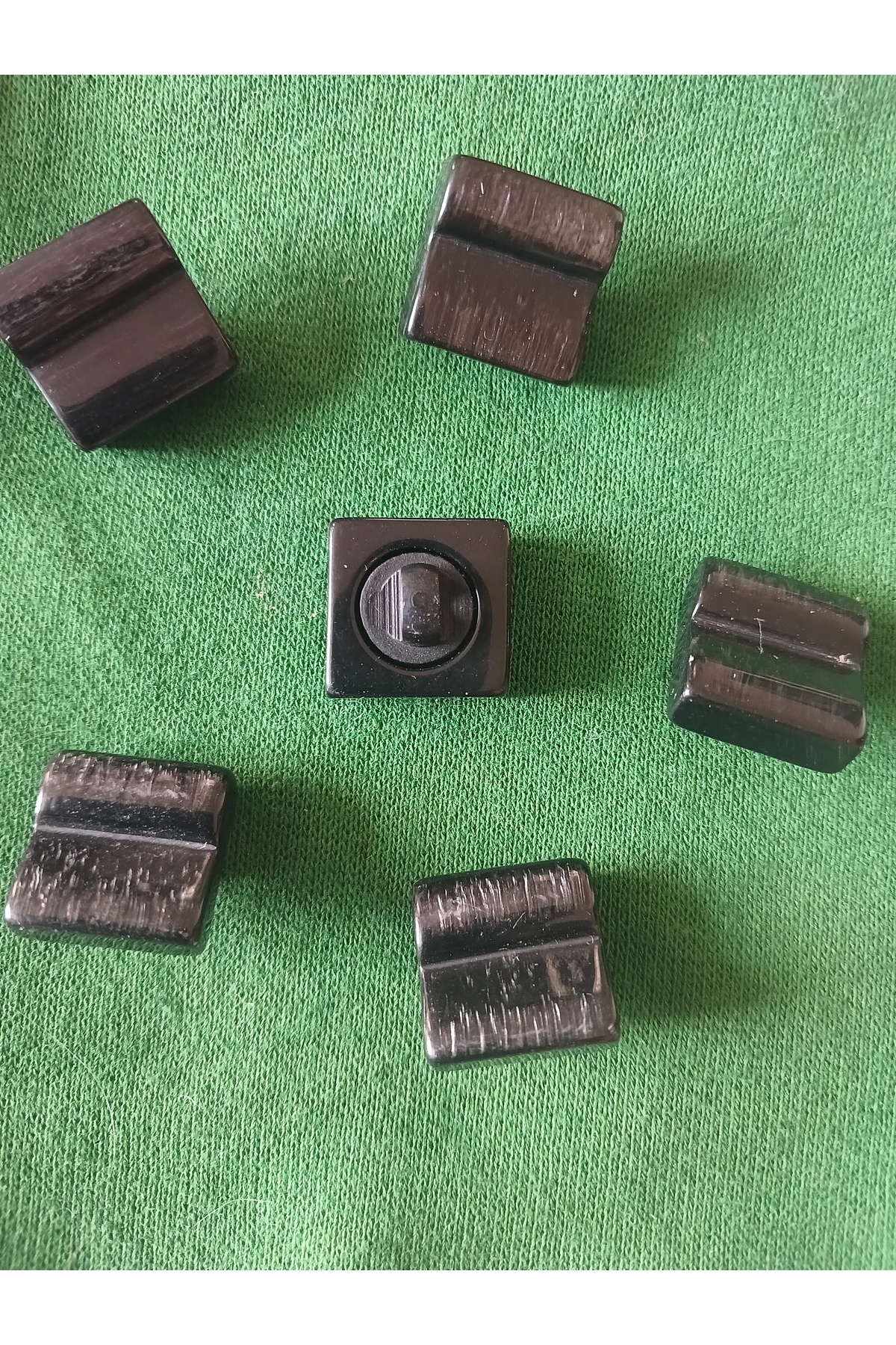 karasu spot Düğme 2 cm 10 adet plastik