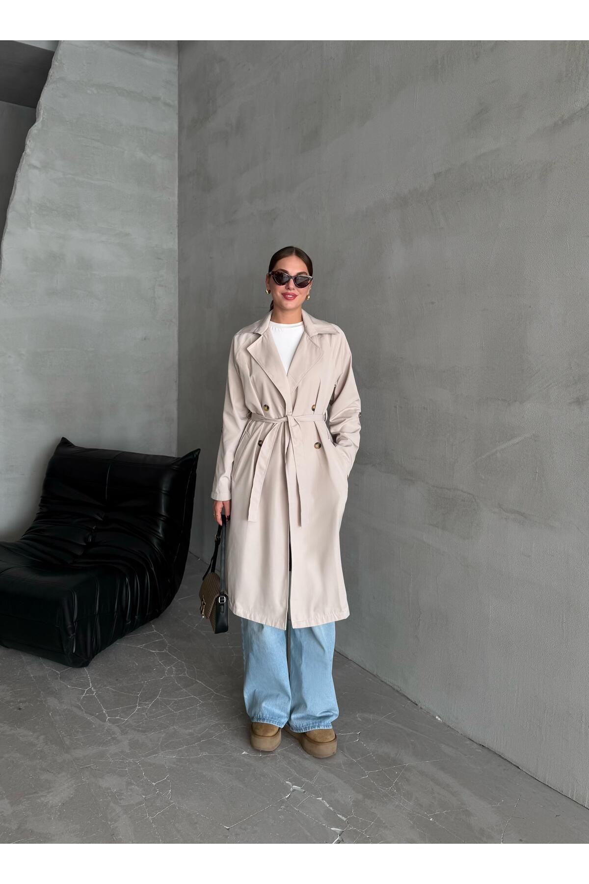 Laluvia Kremowy, drapowany, długi płaszcz typu trencz bez podszewki