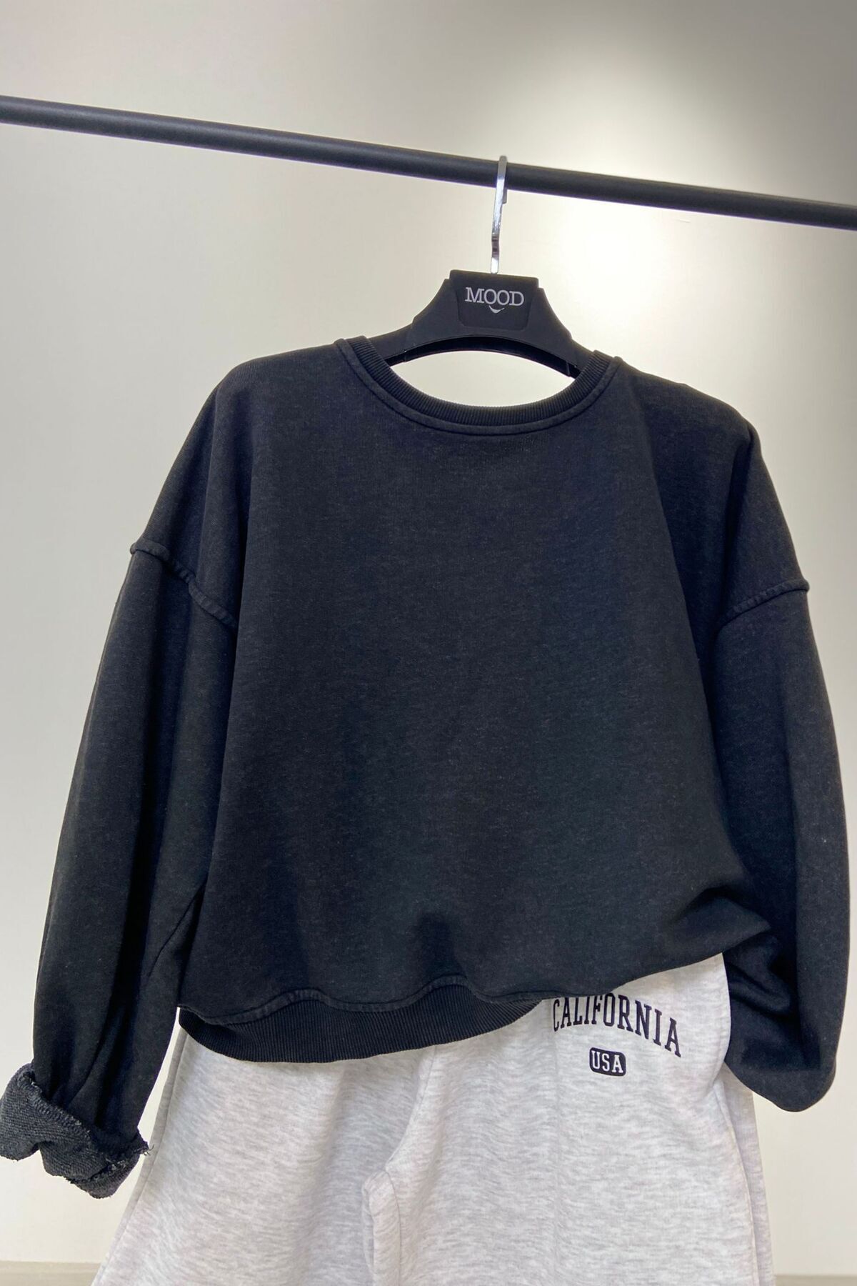 Mood Lab  Taş Yıkama Eskitme Efektli Back to School Siyah Sweatshirt - Görsel 2