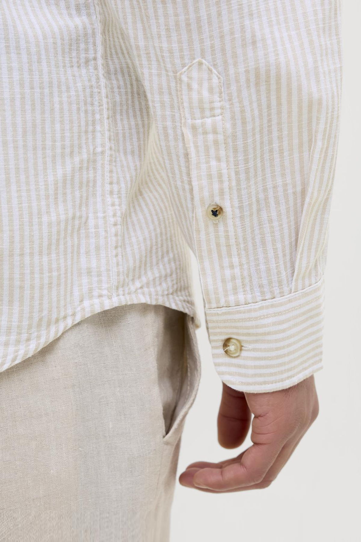 پیراهن مردانه راسته آستین بلند | جک اند جونز Jack & Jones 12269315 - تصویر 2