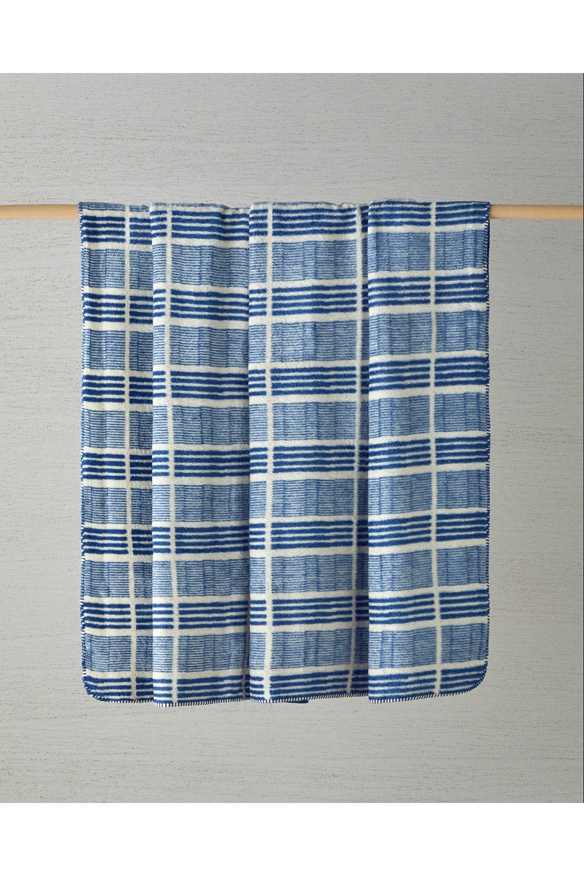 English Home Menor Raya Akrilik Pamuklu Çift Kişilik Battaniye 200x220 cm Indigo-Mavi