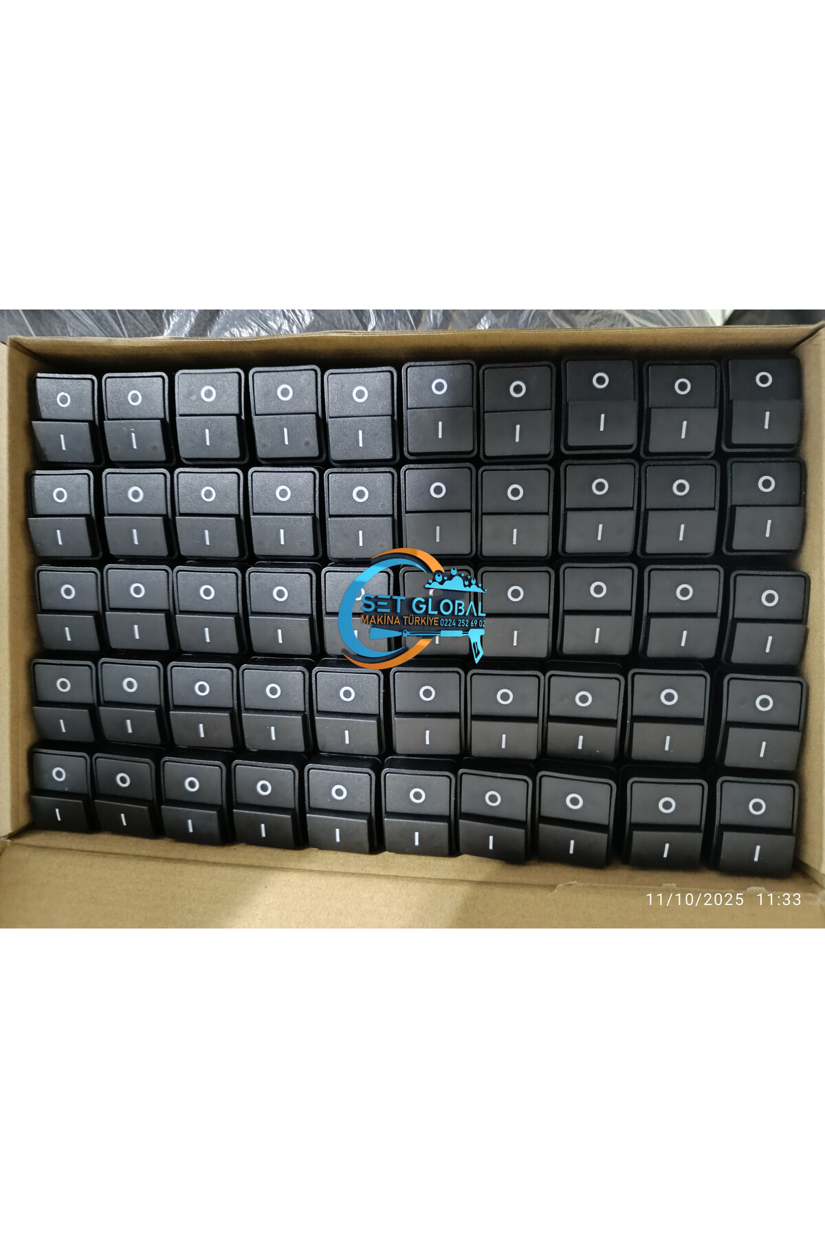 Açma kapa anahtar ( Safran.Fantom.Cleanvac.Star.Rottest.Flora.) Üç motorlu süpürge