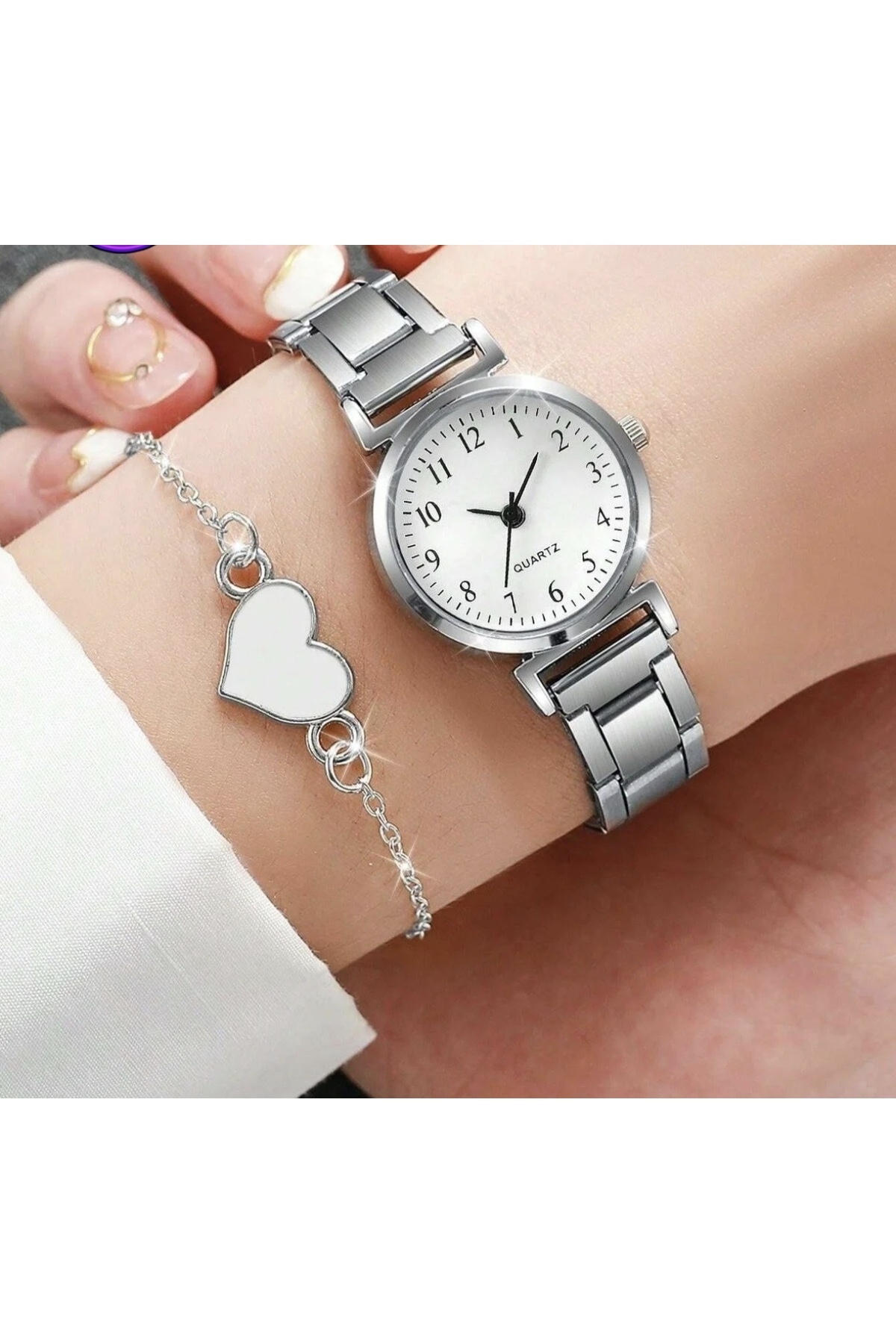 iyzi Beyaz SikligI lle Uyumlu Saat Ve Bileklik Seti lle Her An Sik Olun Kombin Aksesuar