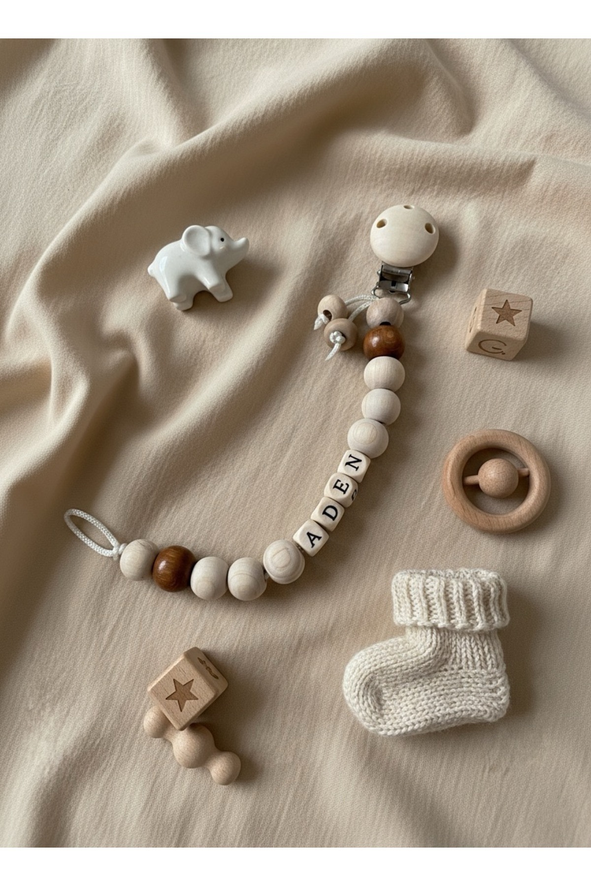 Alya Tiny İsimli Emzik Askısı ve Zinciri