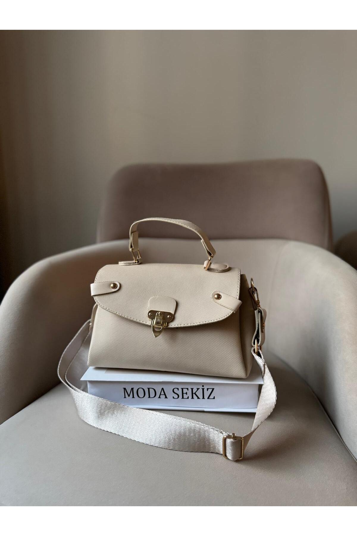 Women's Clip Detailed Wide Crossbody and Shoulder Bag