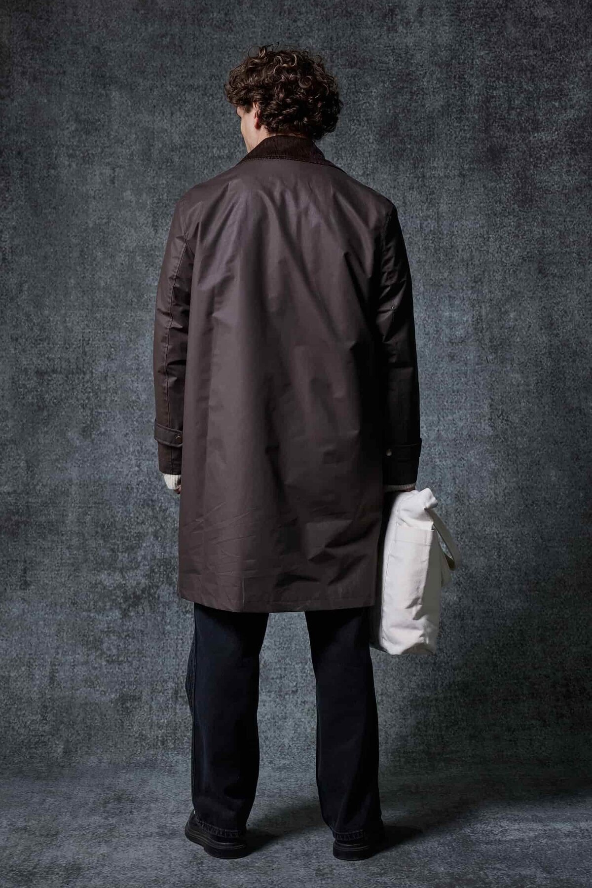 ablukaonline  Erkek Relax Fit Kadife Yaka Detaylı Uzun Trençkot Haki Yeşil - Görsel 7