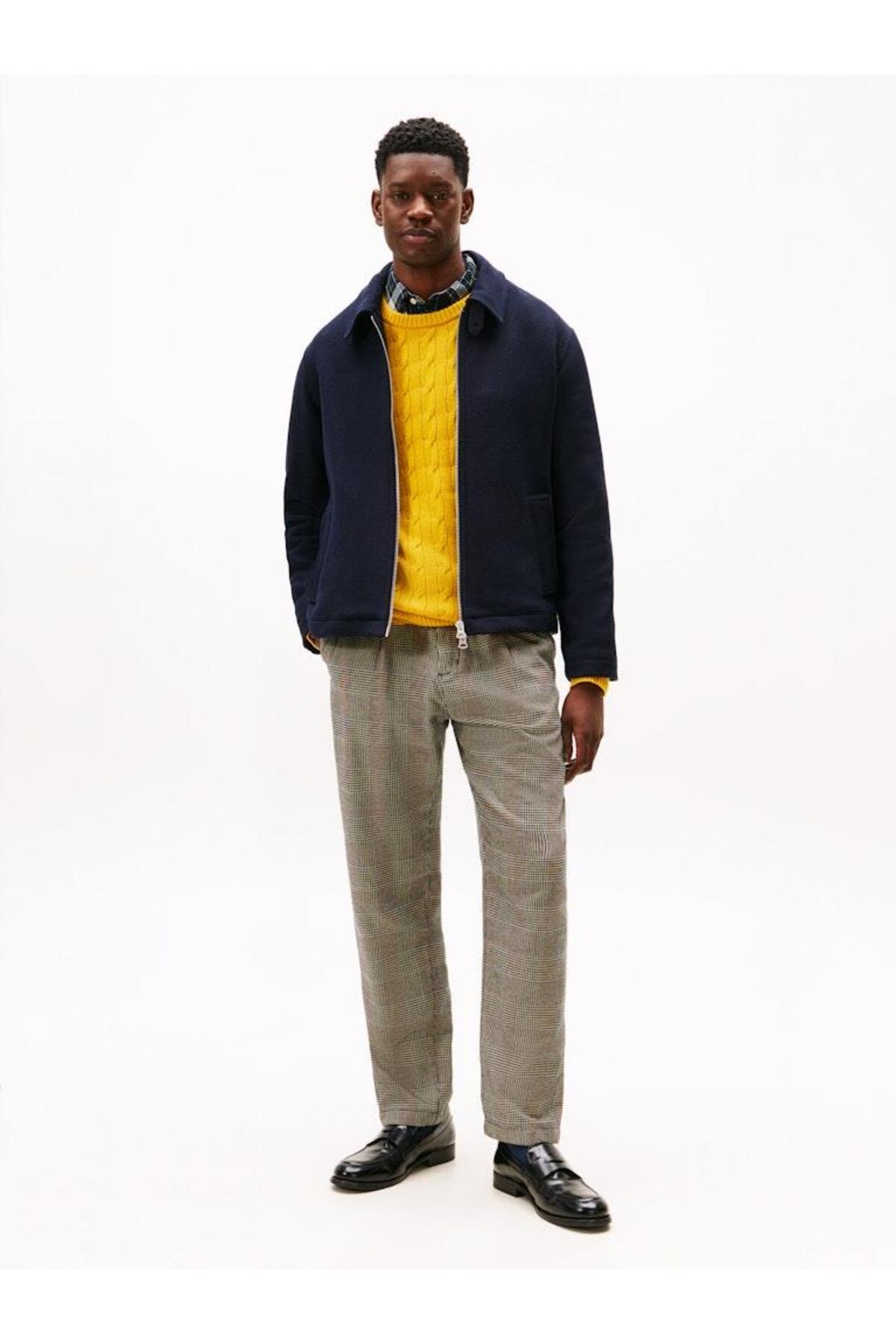 تامی هیلفیگر گرینویچ ۱ قطعه، چک برس خورده