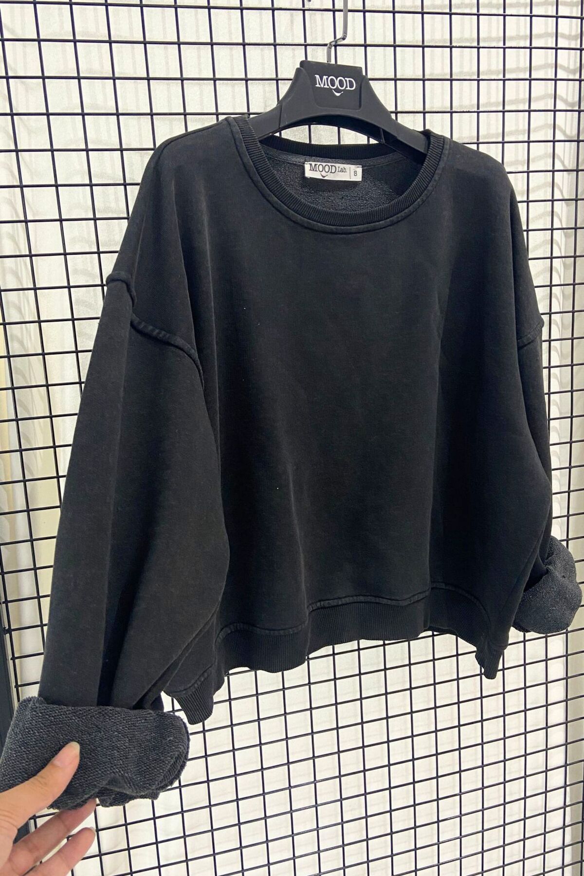 Mood Lab  Taş Yıkama Eskitme Efektli Back to School Siyah Sweatshirt