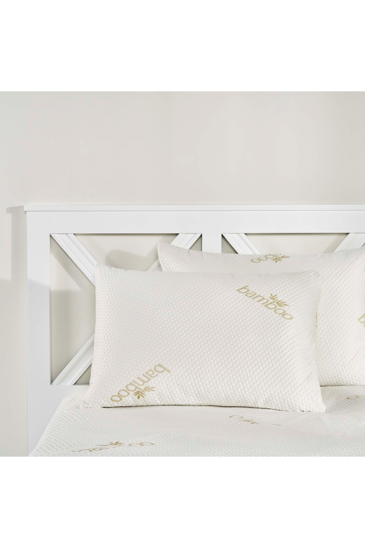 Linens Luxury Bambu Sıvı Geçirmez Standart Yastık Alezi