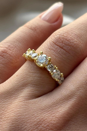 Leo'Stone Crown Büyük Küçük Yuvarlak Sıralı Taş Pırlanta Kesim Ayarlanabilir ...