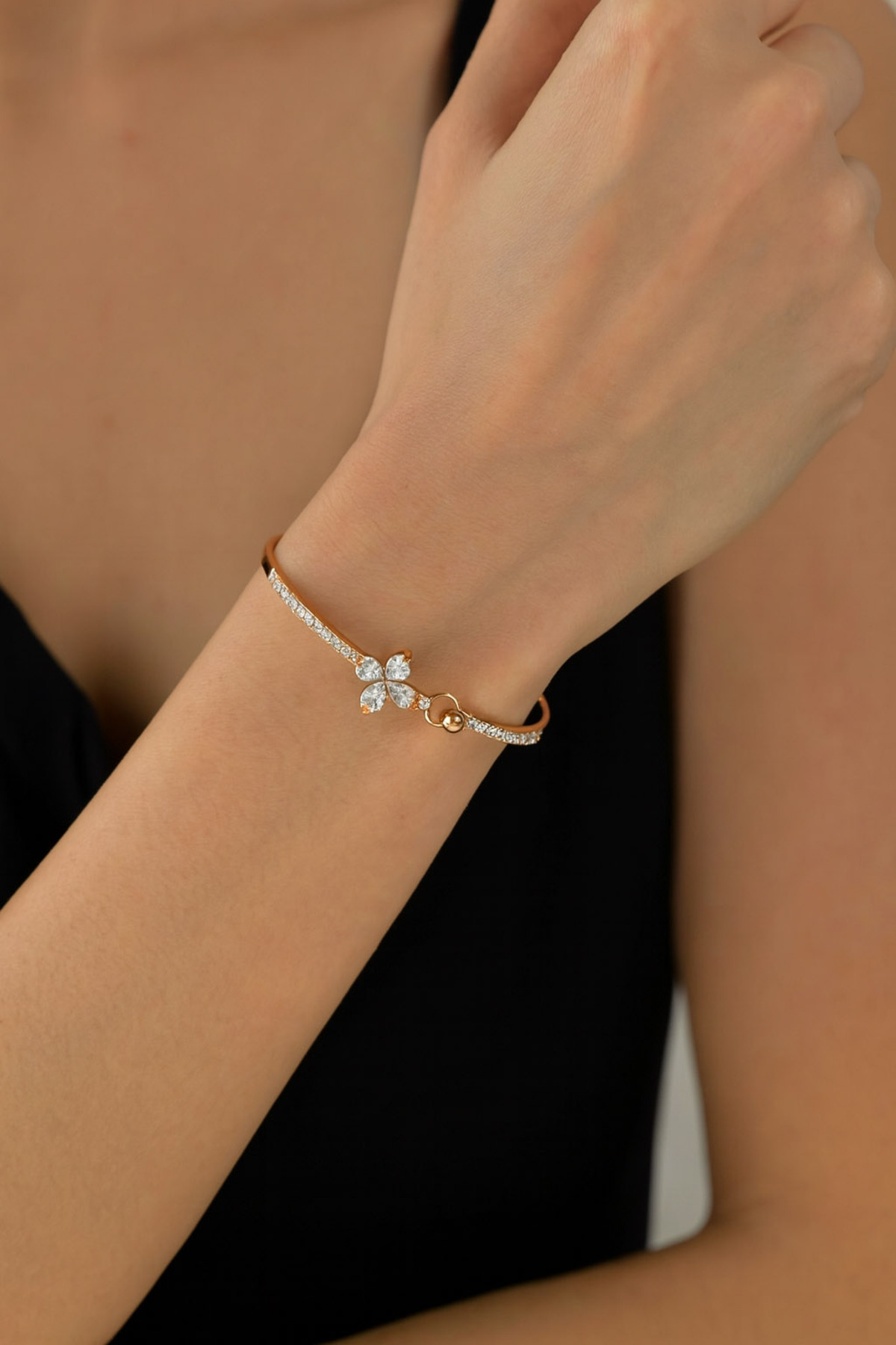 TREND COLLECTİON Minimal Zarif Çiçek Taşlı Kadın Gold Bileklik görsel 5